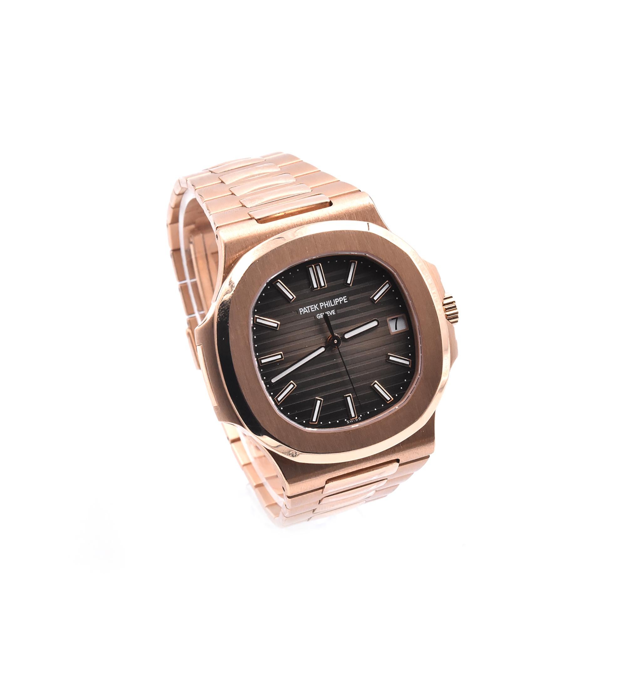 Movement: automatic, Caliber 26-330 S C.
Function: hours, minuets, seconds
Case: 40mm rose gold rounded octagonal shape case, sapphire crystal
Dial: light/dark brown gradated dial, gold applied hour markers with luminescent coating
Band: Patek