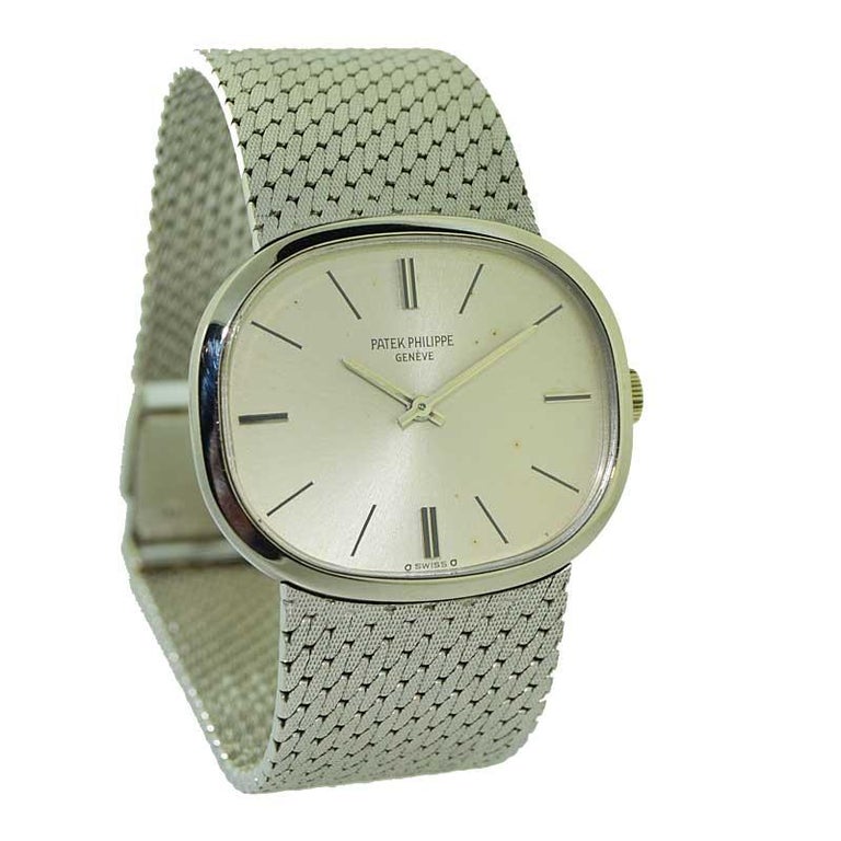 Patek Philippe 18 Karat White Gold Bracelet Watch from 1971 For Sale at ...