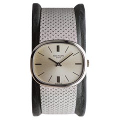 Patek Philippe 18 Karat White Gold Bracelet Watch from 1971 with Factory Archive