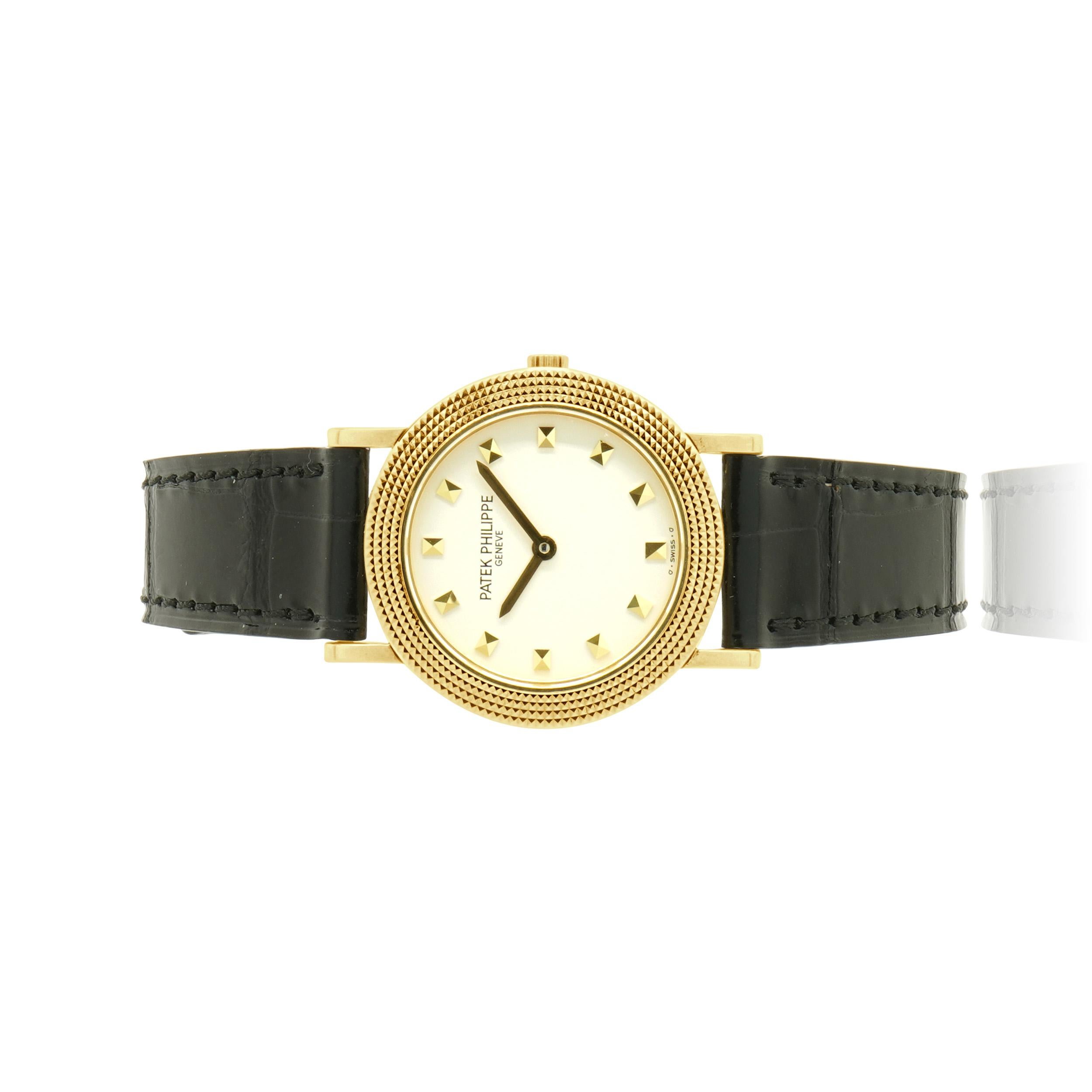 Donna Patek Philippe Oro giallo 18 carati Calatrava 26 in vendita