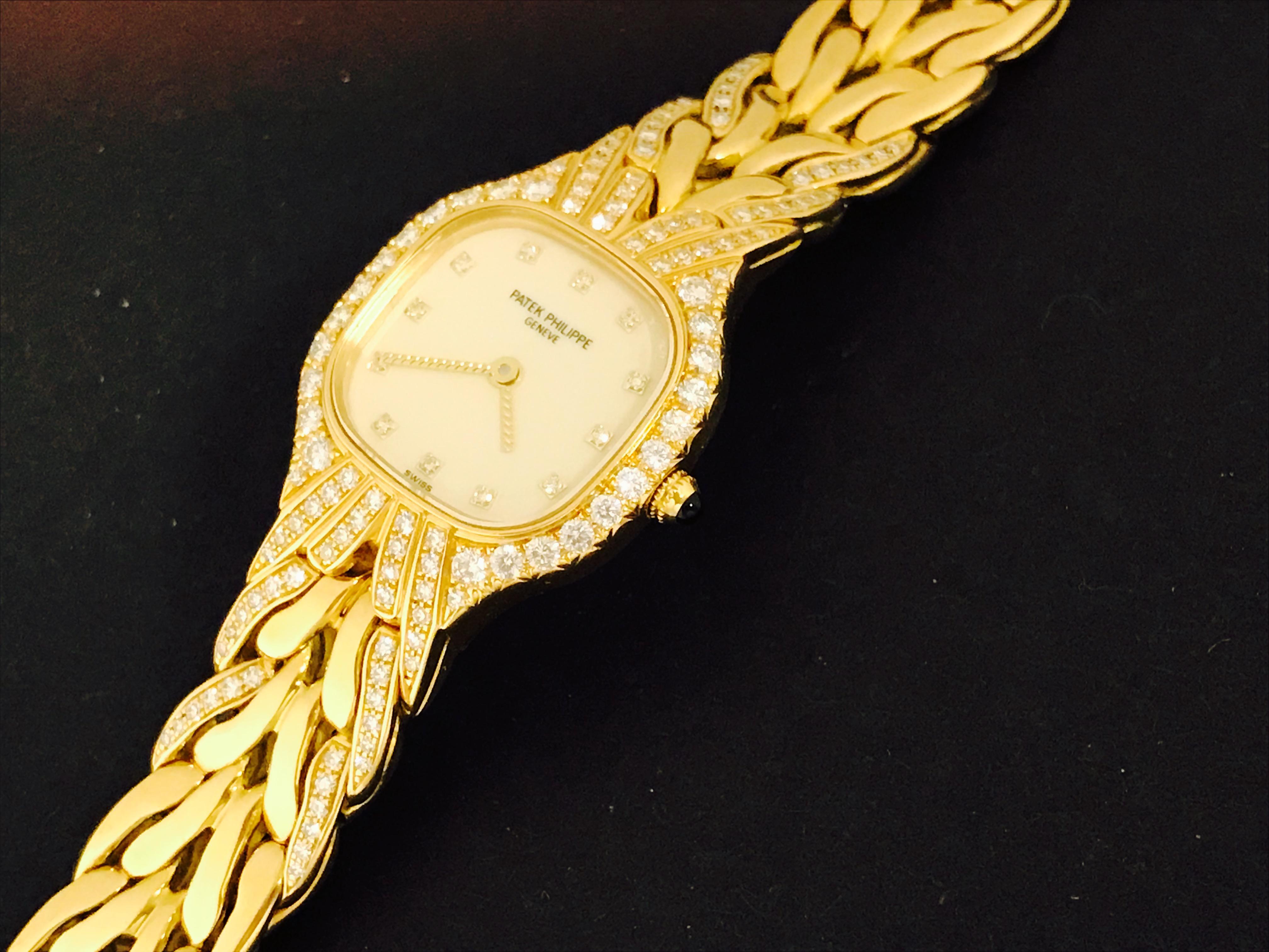 Contemporary Patek Philippe 18 Karat Yellow Gold La Flamme Diamond Quartz Wristwatch