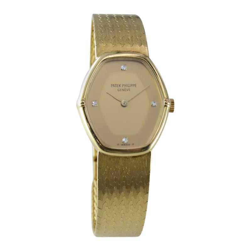 Patek Philippe 18 Karat Yellow Gold Ladies Watch with Original Bracelet