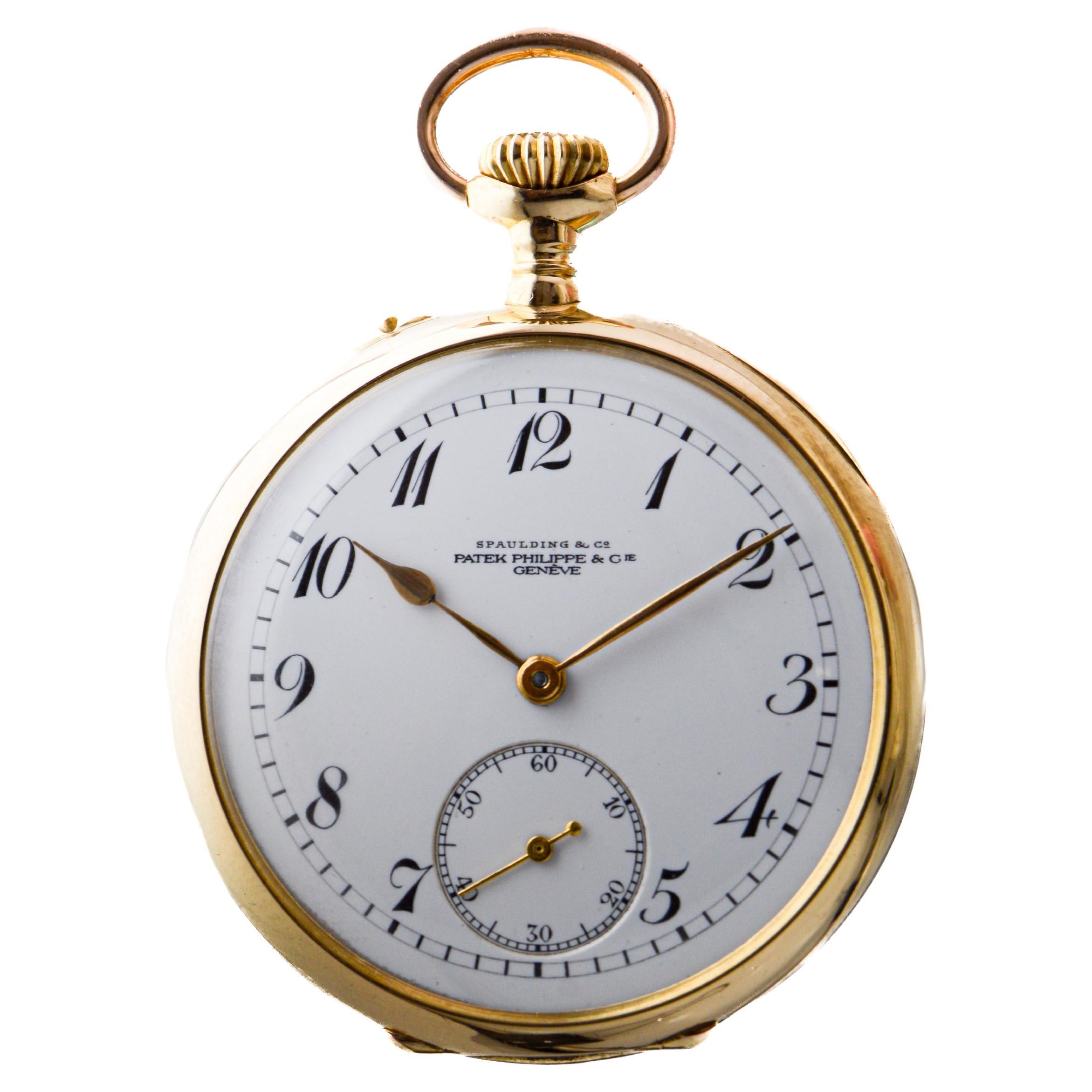 Patek Philippe Montre pendentif en or jaune 18 carats avec cadran en émail et archivage en vente 3
