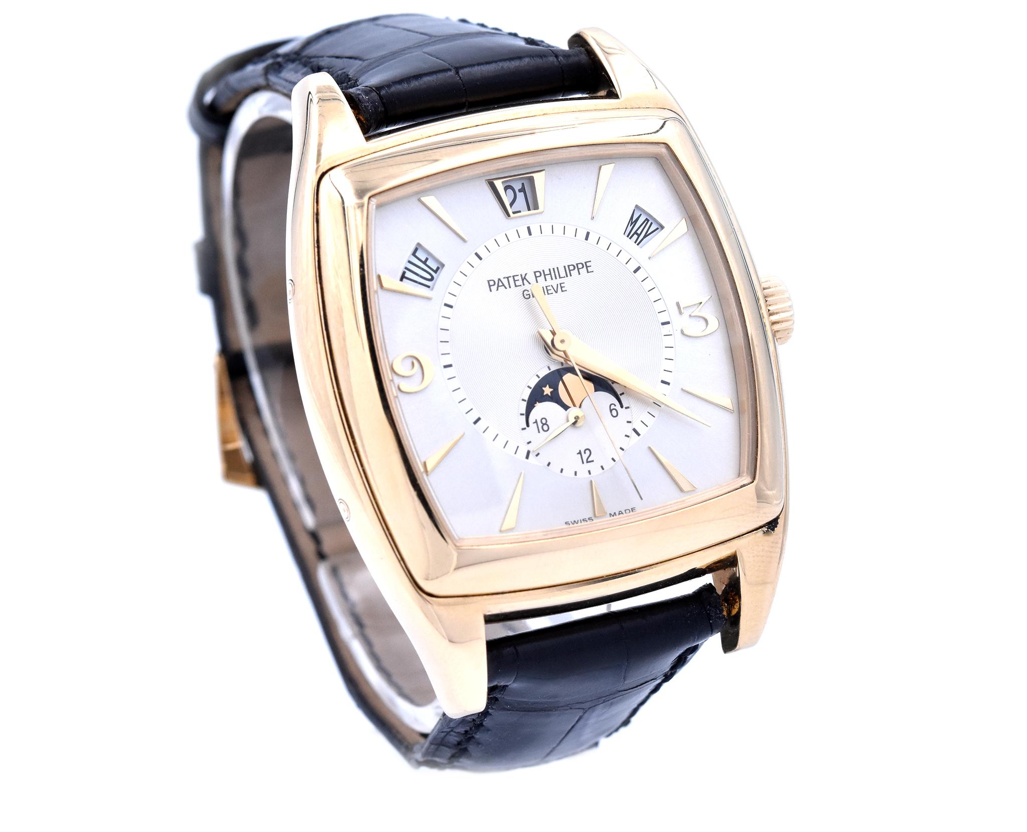 Movement: automatic
Function: hours, minutes, date, moonphase
Case: 51mm yellow gold case, sapphire protective crystal, push/pull crown
Dial: cream dial with yellow gold hands and stick hour markers
Band: black crocodile strap with factory 18K