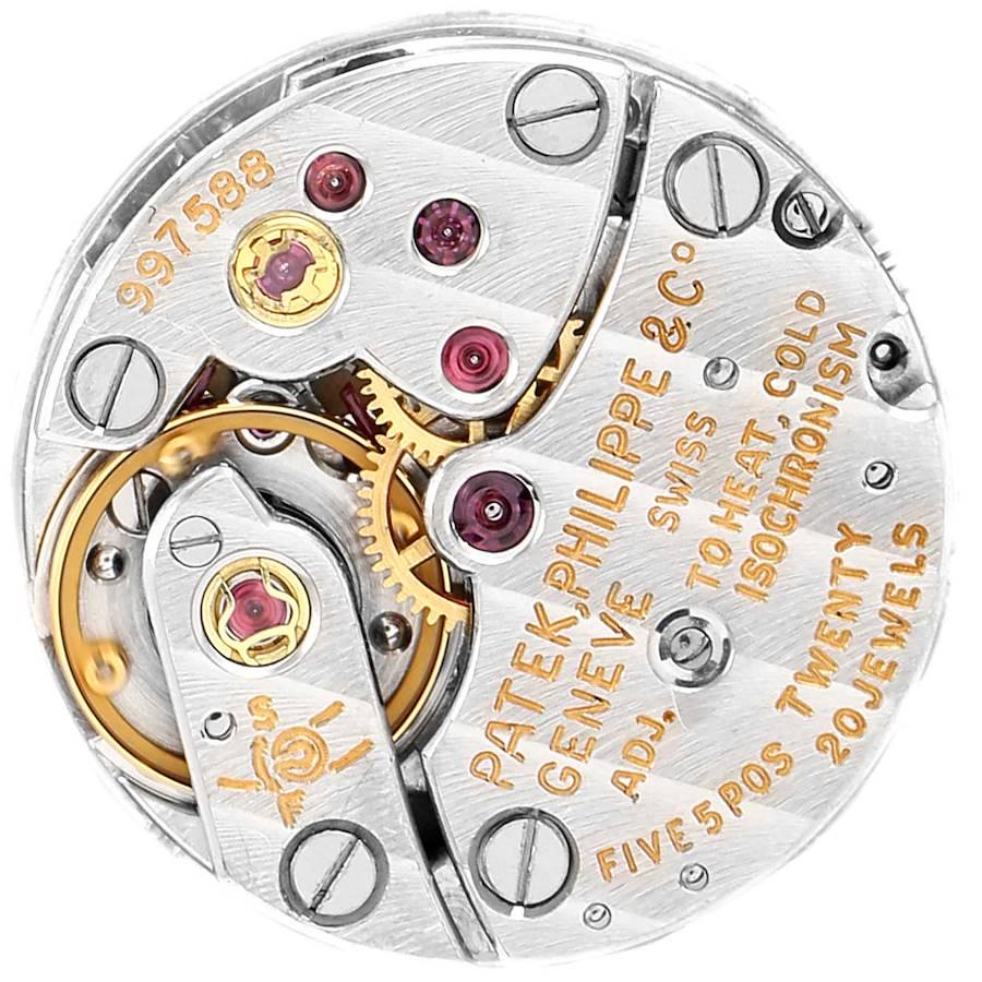 Cocktail-Damenuhr von Patek Philippe, 18 Karat Weißgold Silber Zifferblatt 3373 im Angebot 4