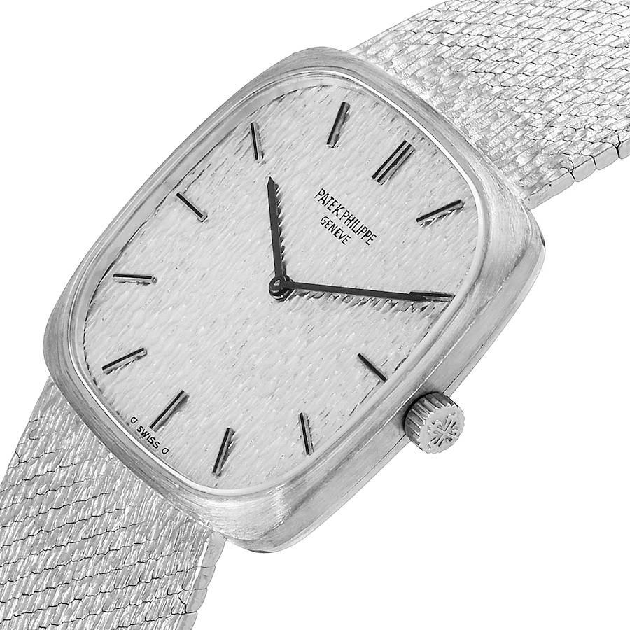 Patek Philippe 18k White Gold Silver Dial Vintage Mens Watch 3566 In Good Condition For Sale In Atlanta, GA