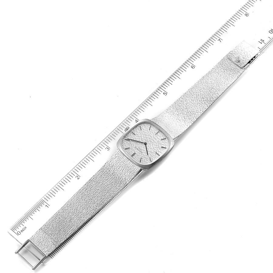 Patek Philippe 18k White Gold Silver Dial Vintage Mens Watch 3566 For Sale 3