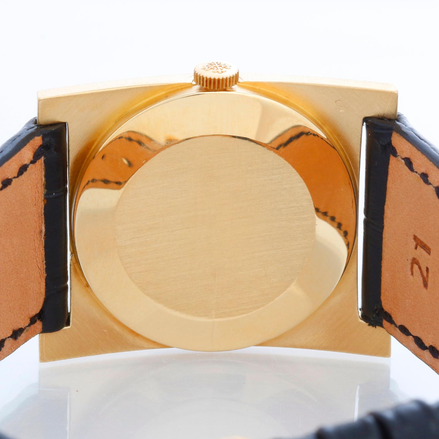Patek Philippe 18K Yellow Gold Rectangular Watch Ref 3557 In Excellent Condition In Dallas, TX