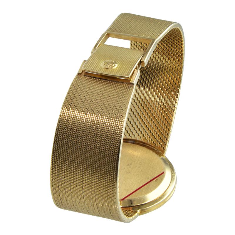 Modernist Patek Philippe 18 Karat Gold Automatic Winding Bracelet Dress Watch From 1971