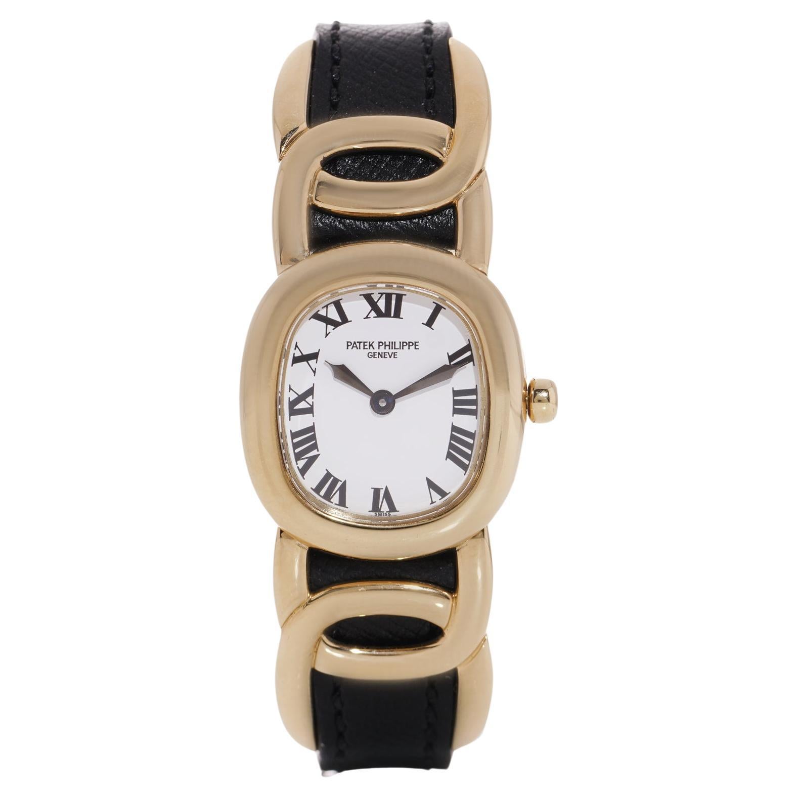 Patek Philippe 18kt. gold ladies golden ellipse quartz wristwatch. Ref.4830 For Sale