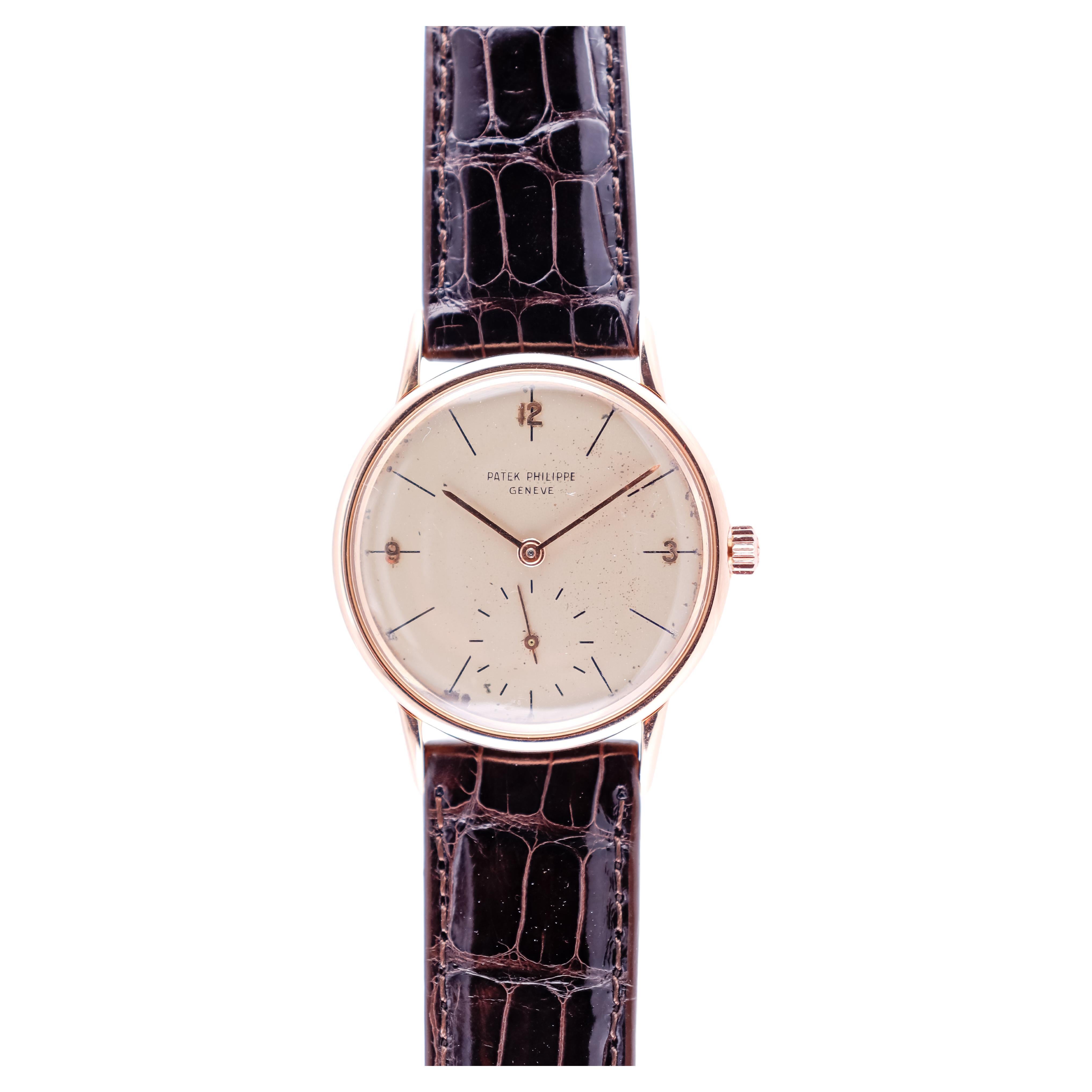 Patek Philippe 18kt. Rose Gold Art Deco Round Original Dial from 1940s For Sale 1