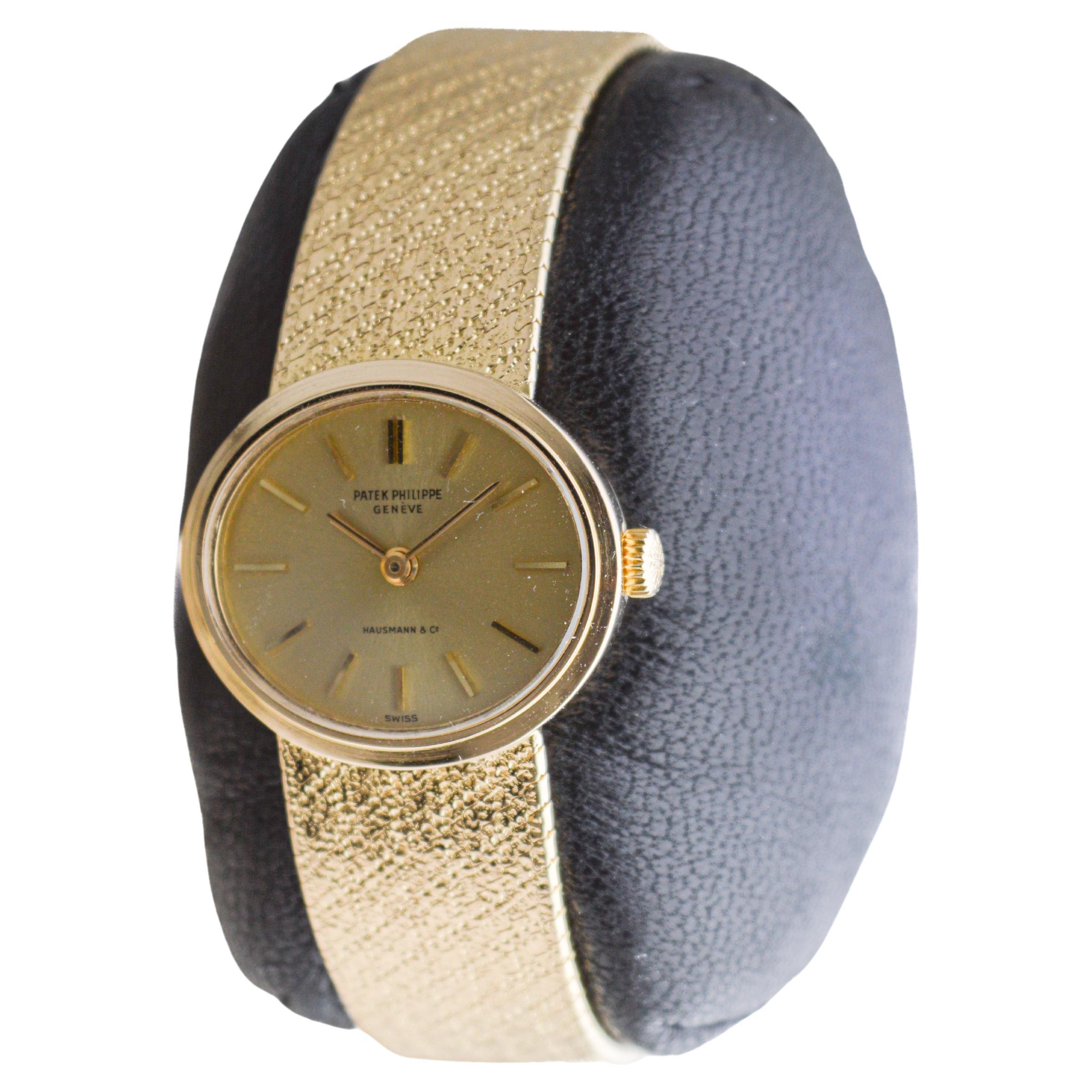Women's or Men's Patek Philippe 18Kt Solid Gold Dress Watch circa 1970's For Sale