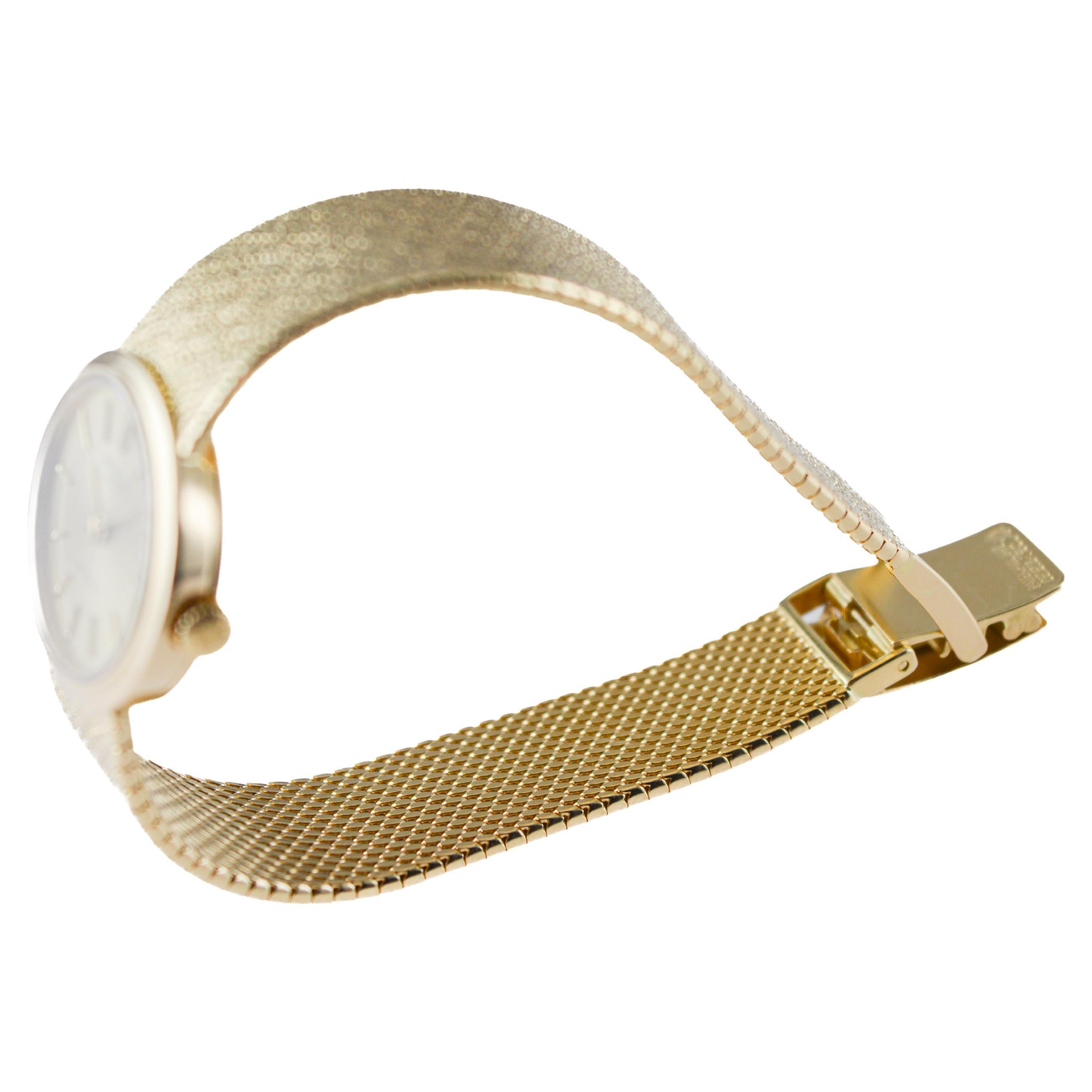 Patek Philippe 18Kt Solid Gold Dress Watch circa 1970's For Sale 3