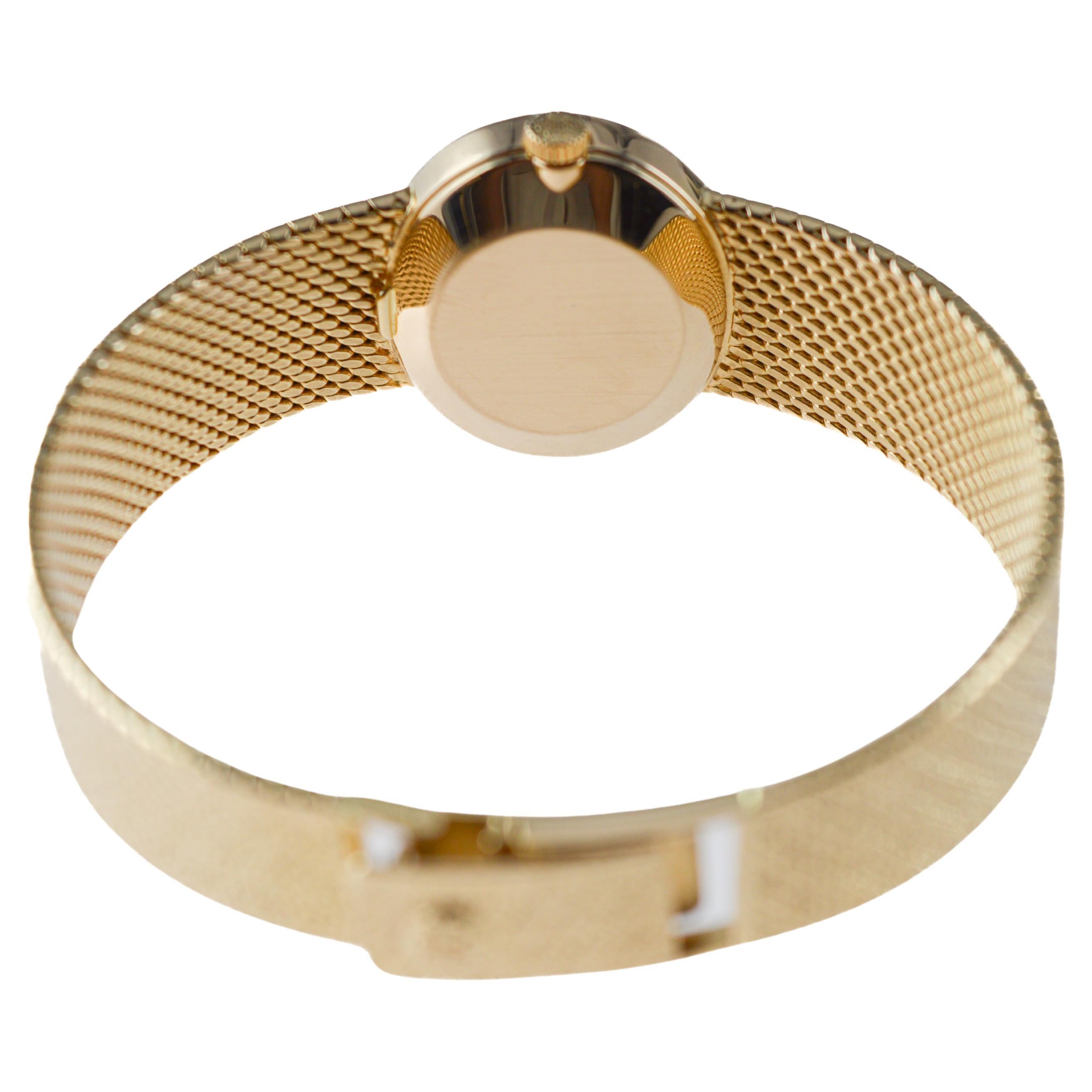 Patek Philippe 18Kt Solid Gold Dress Watch circa 1970's For Sale 4