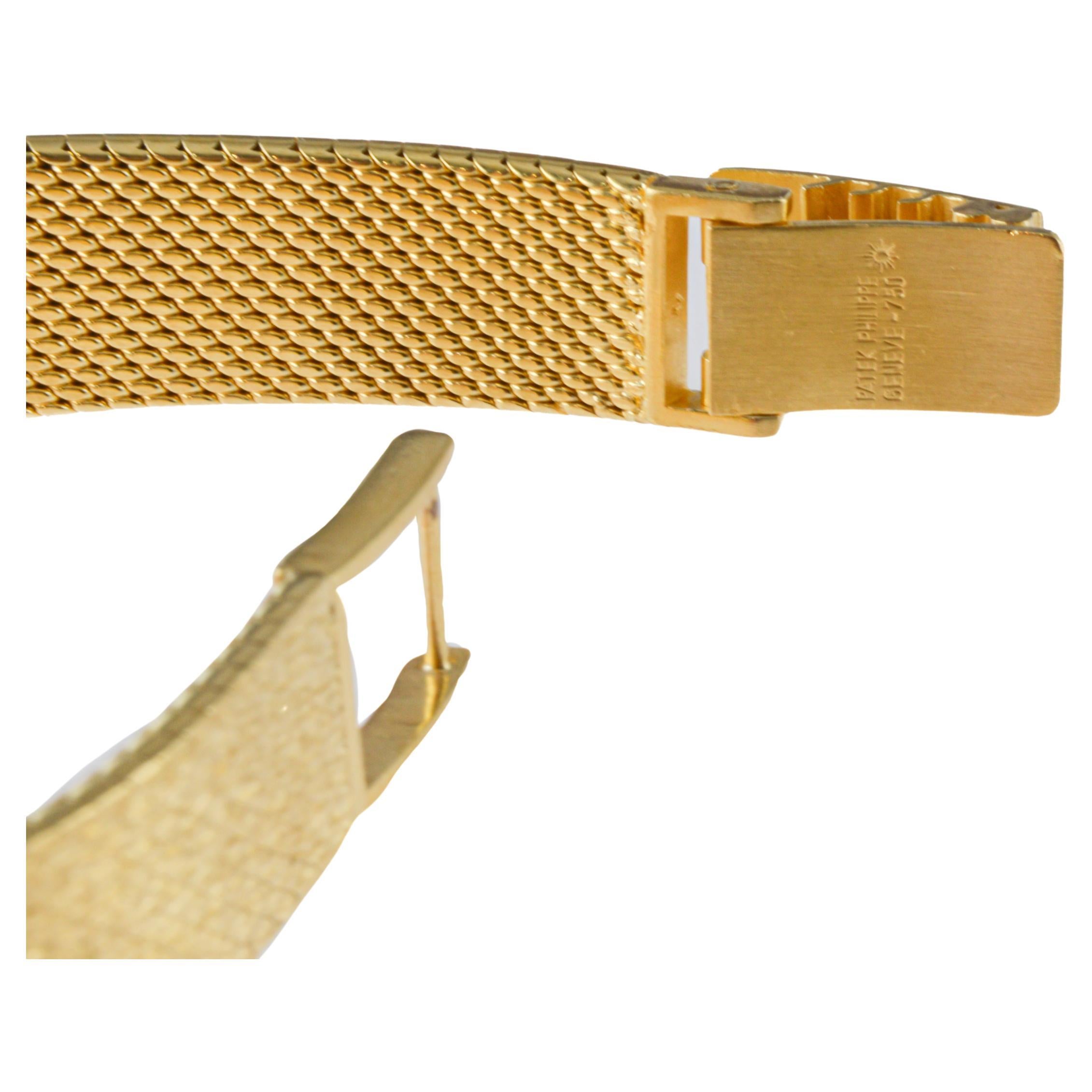 Patek Philippe 18Kt Solid Gold Dress Watch circa 1980's with Original Bracelet For Sale 8