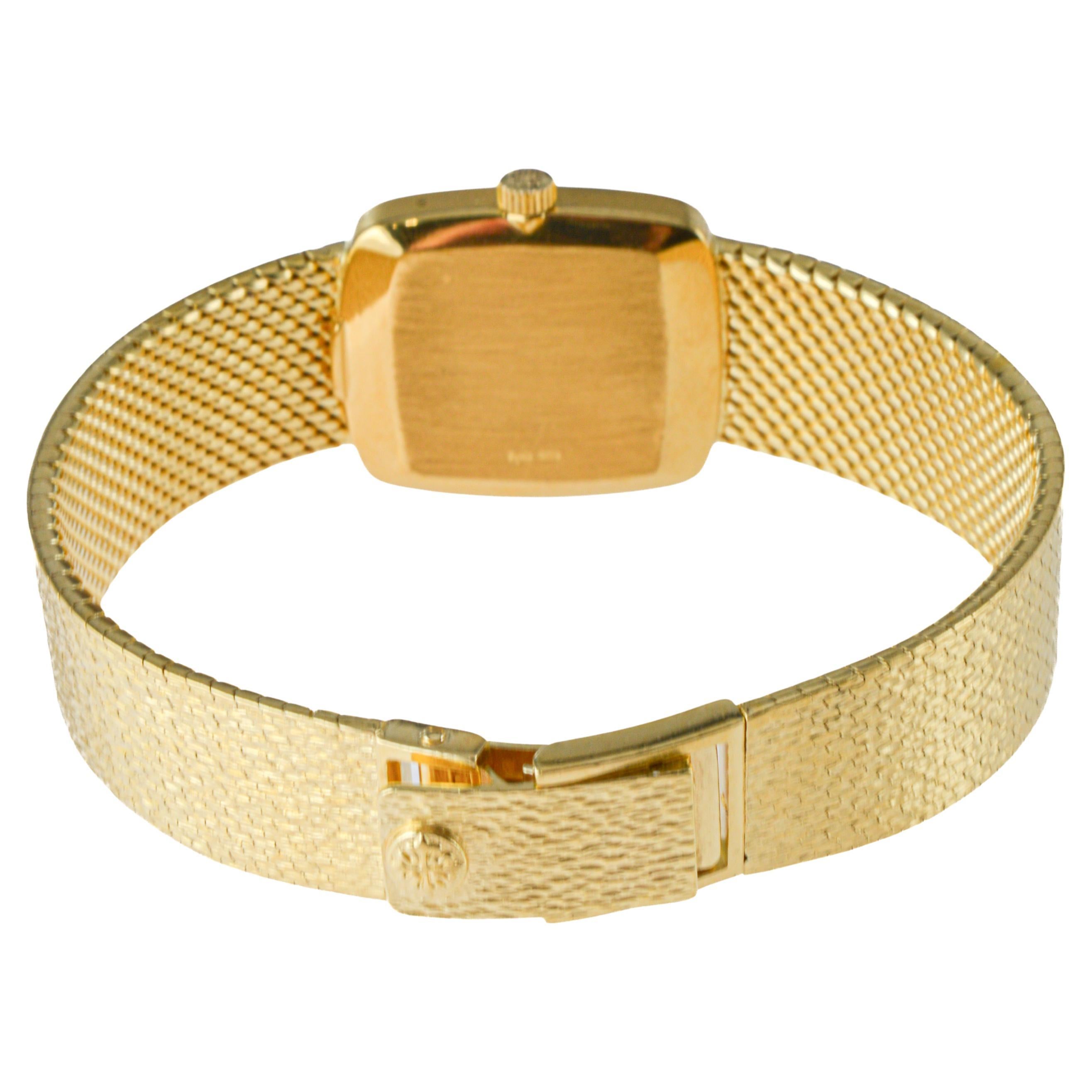 Patek Philippe 18Kt Solid Gold Dress Watch circa 1980's with Original Bracelet For Sale 10