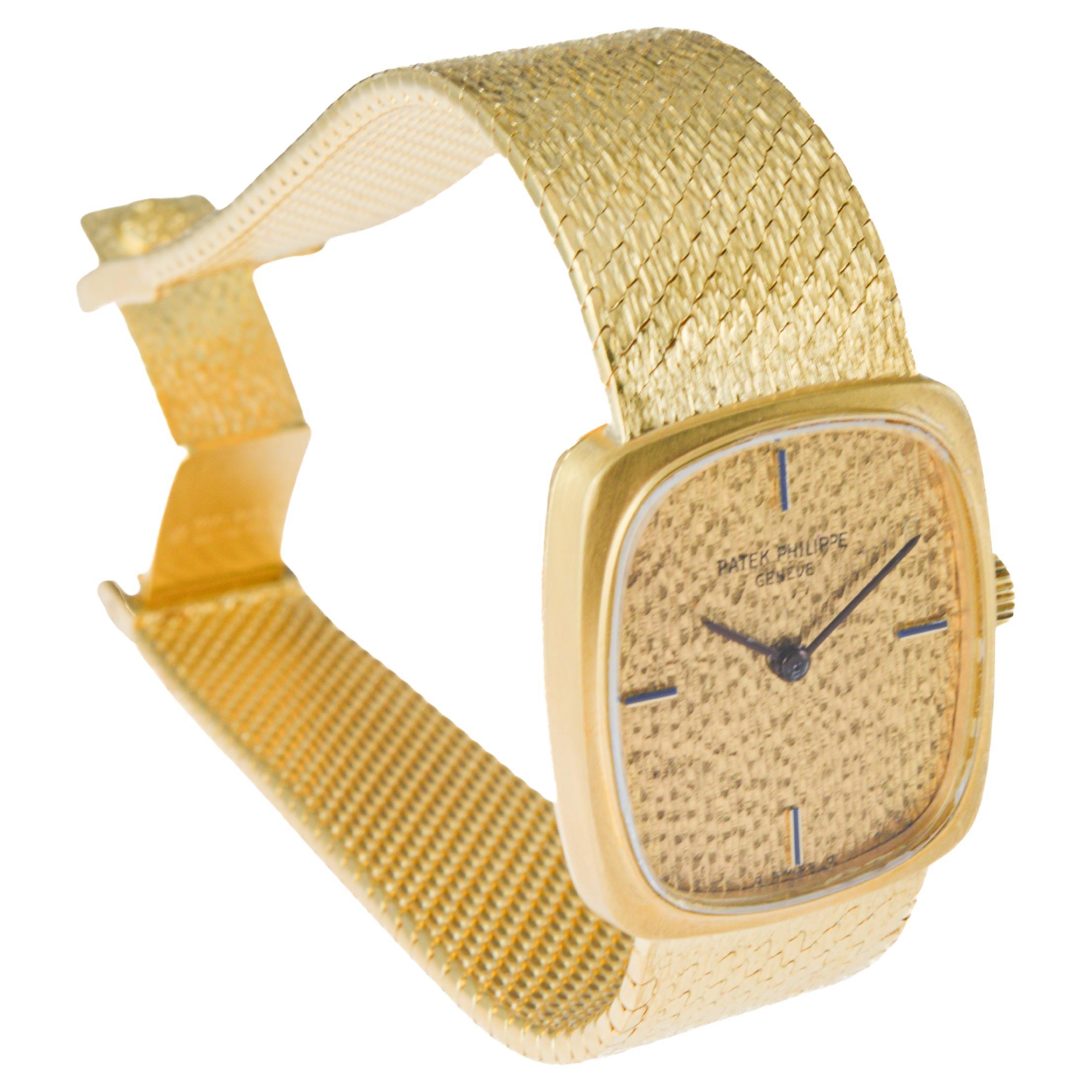 Patek Philippe 18Kt Solid Gold Dress Watch circa 1980's with Original Bracelet For Sale 4