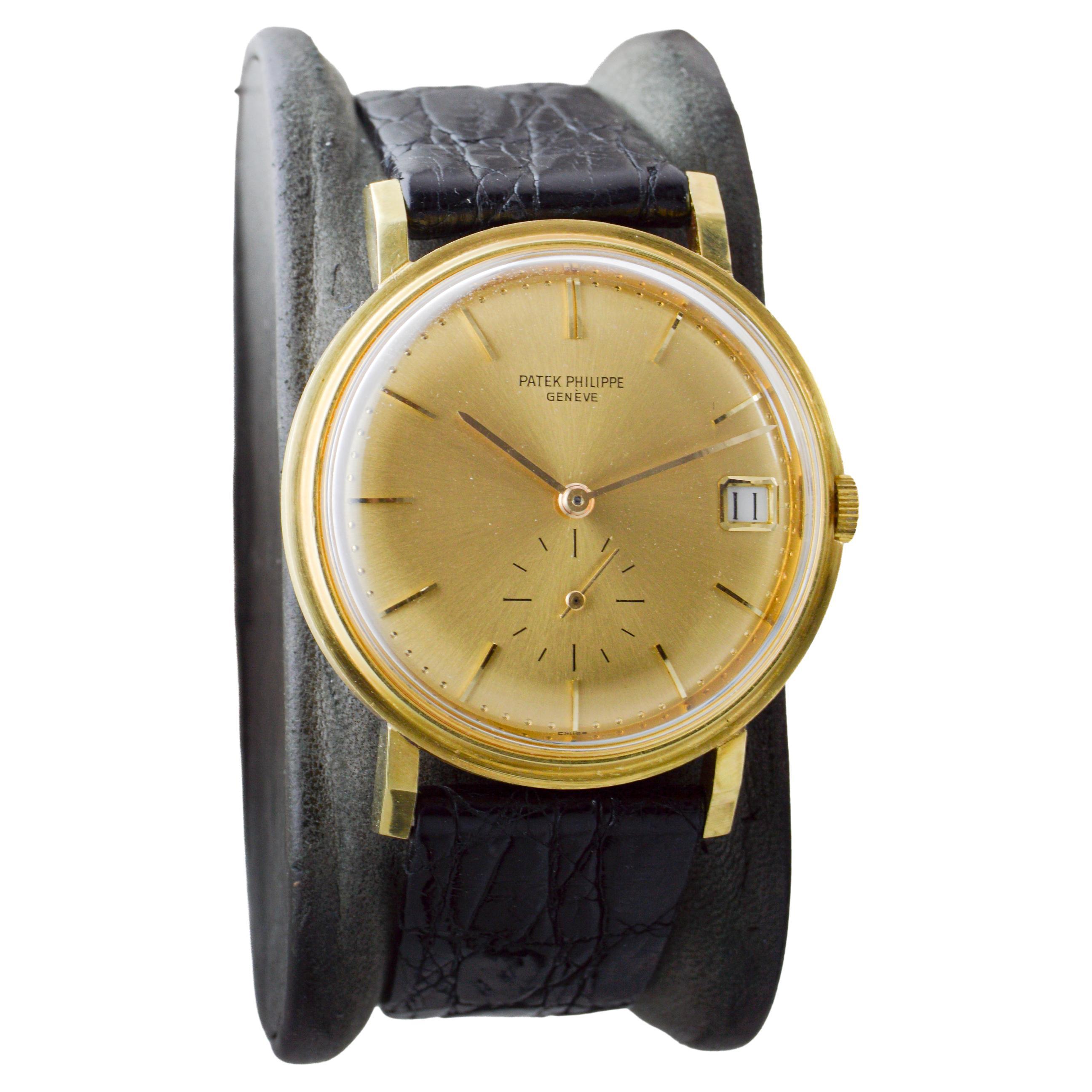 Art Déco Patek Philippe Orologio da sera in oro massiccio 18Kt con eccezionale quadrante d'oro circa 1960 in vendita