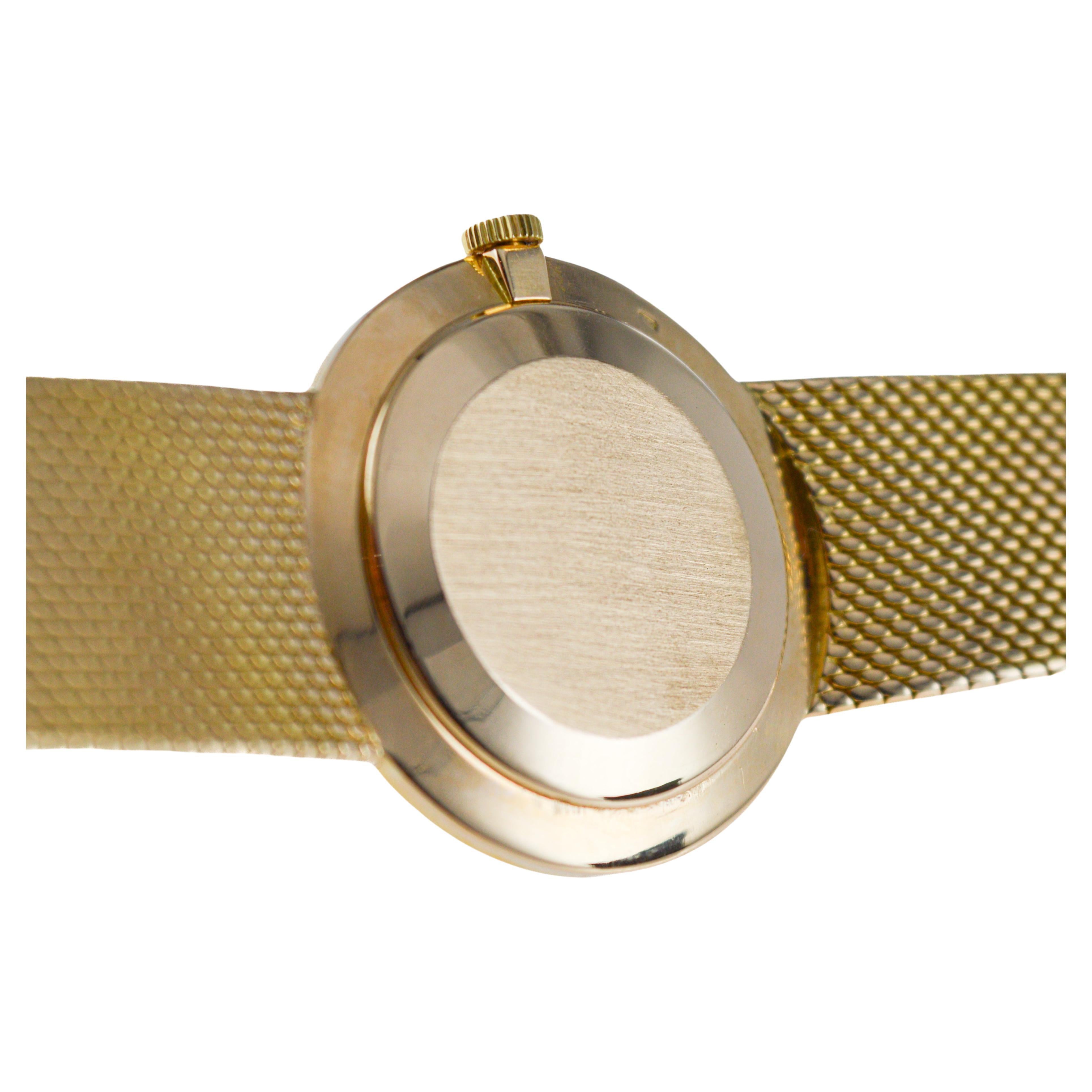 Patek Philippe 18Kt Solid Gold Dress Watch with Original Dial and Bracelet 1960 For Sale 8