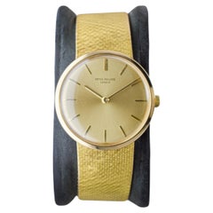 Patek Philippe 18 Karat Massivgold Kleiduhr mit Original Zifferblatt und Armband 1960
