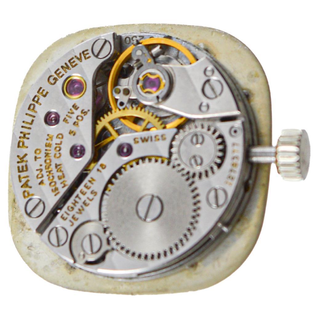 Patek Philippe 18Kt Solid White Gold Ladies Dress Watch circa 1970's For Sale 9