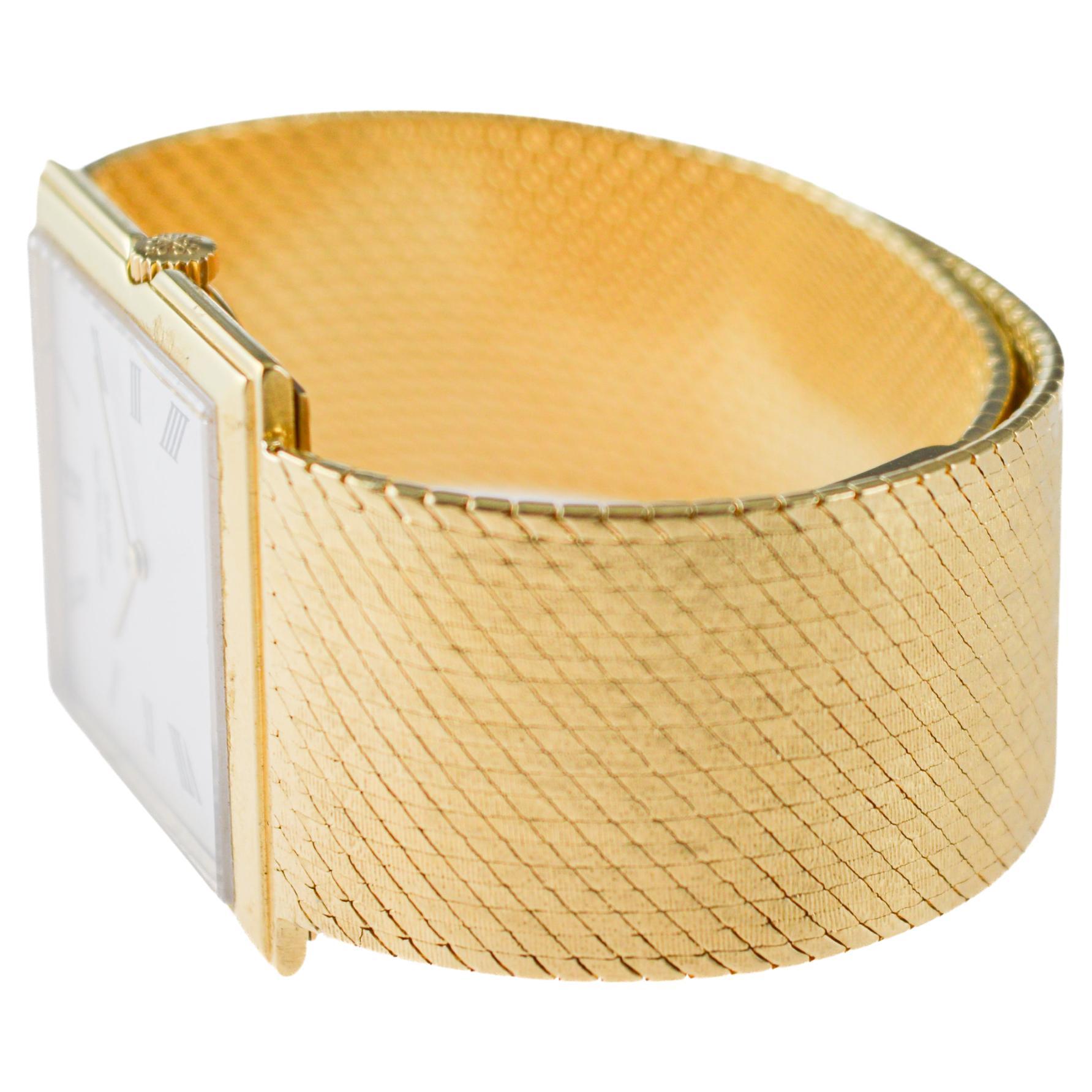 Patek Philippe 18Kt Solid Yellow Gold Dress Watch circa 1980's For Sale 6