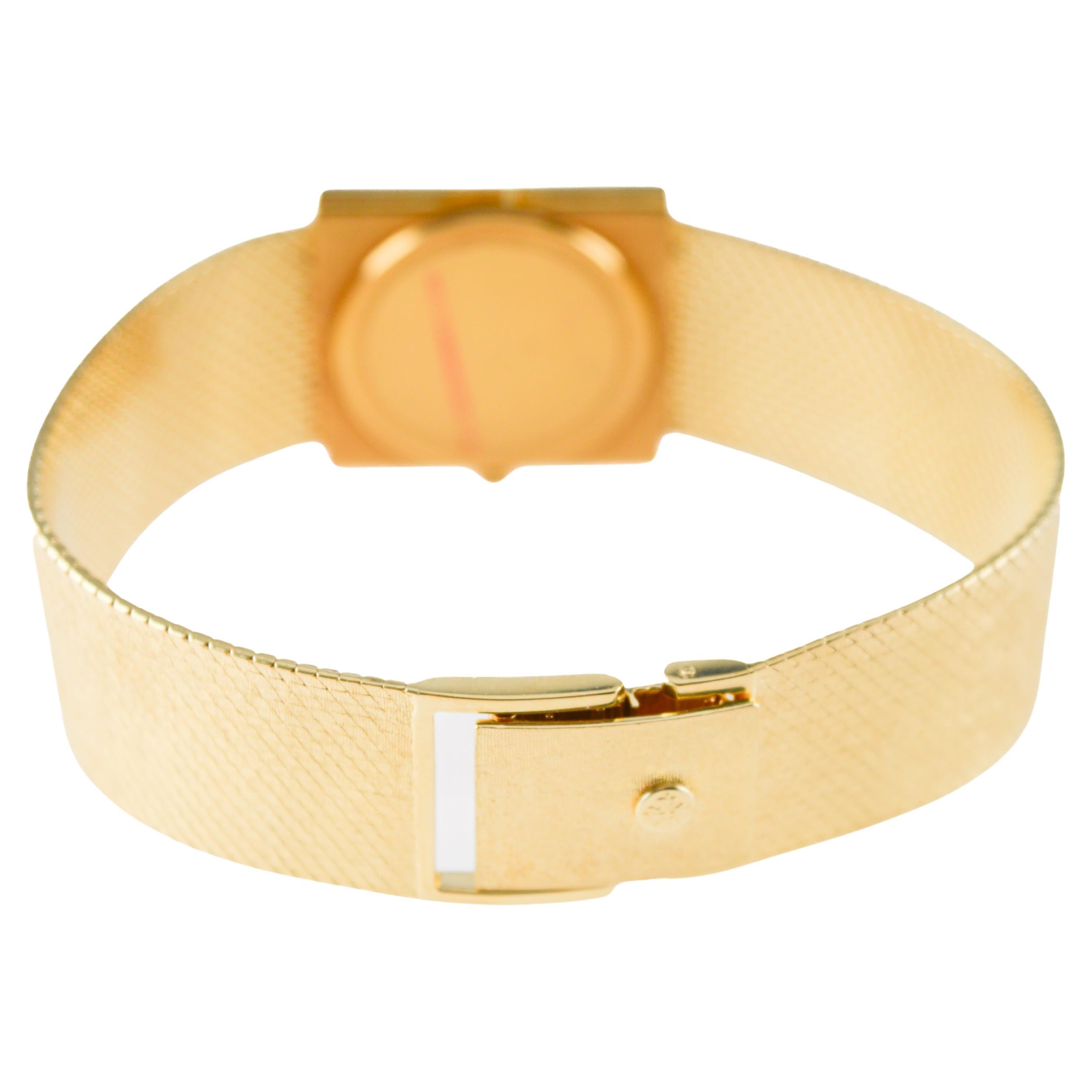 Patek Philippe 18Kt Solid Yellow Gold Dress Watch circa 1980's For Sale 4