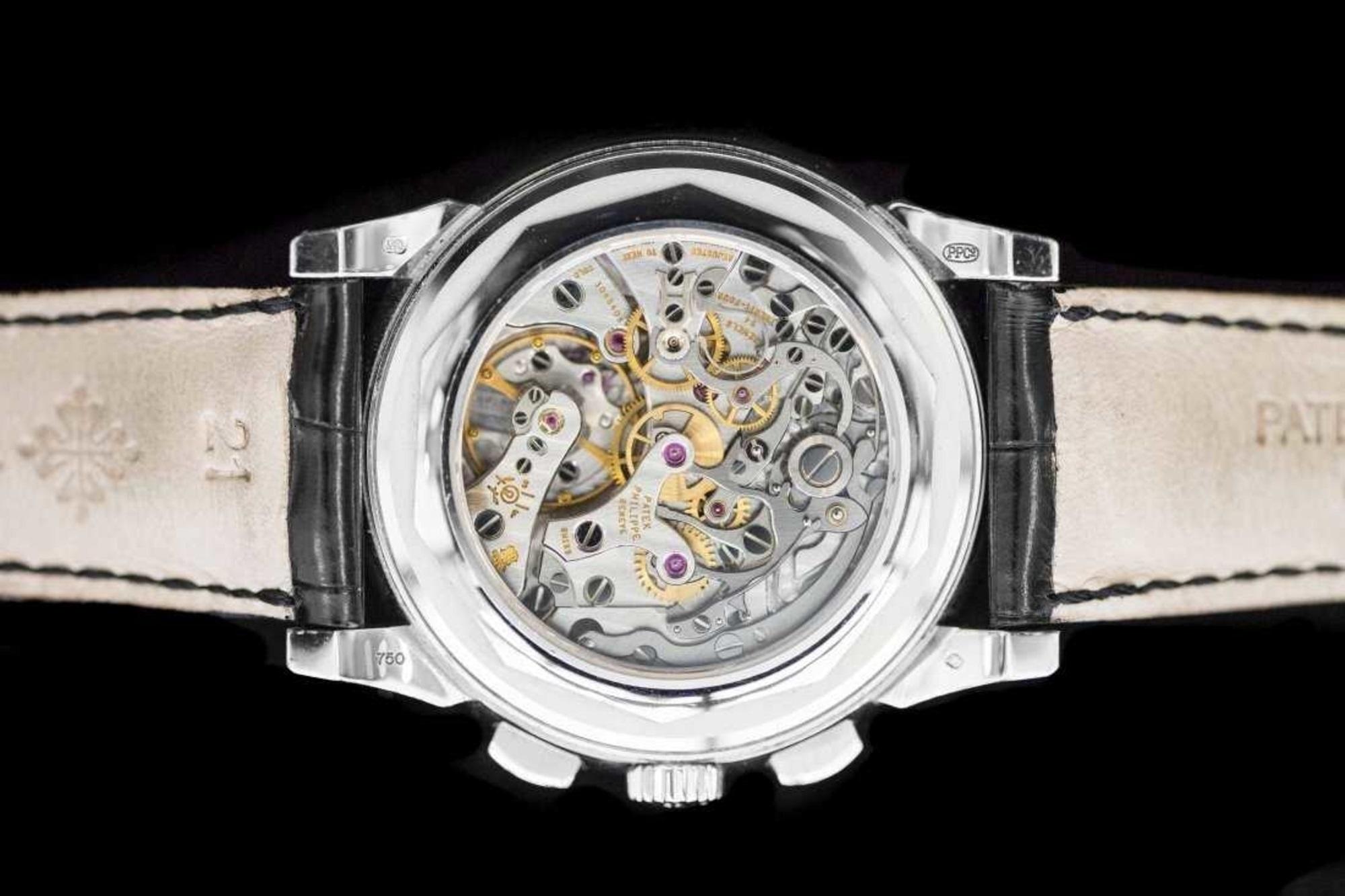 Patek Philippe 18 Karat White Gold Perpetual Calendar Moonphase 5970G-001 1