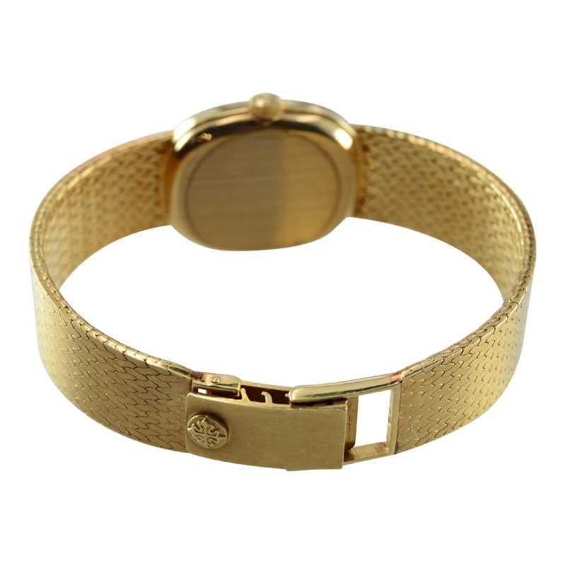 Patek Philippe 18 Karat Gold Bracelet Watch with Original Dial, circa 1970s 4