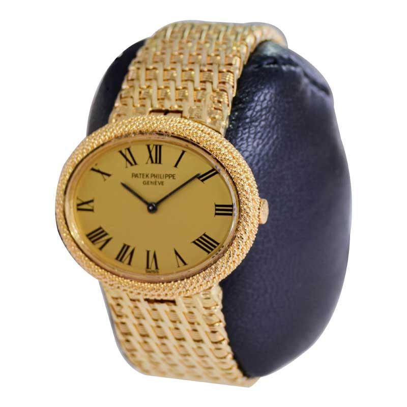 Patek Philippe 18Kt. Yellow Gold Ladies Dress Style Bracelet Watch from 1980's In Excellent Condition In Long Beach, CA