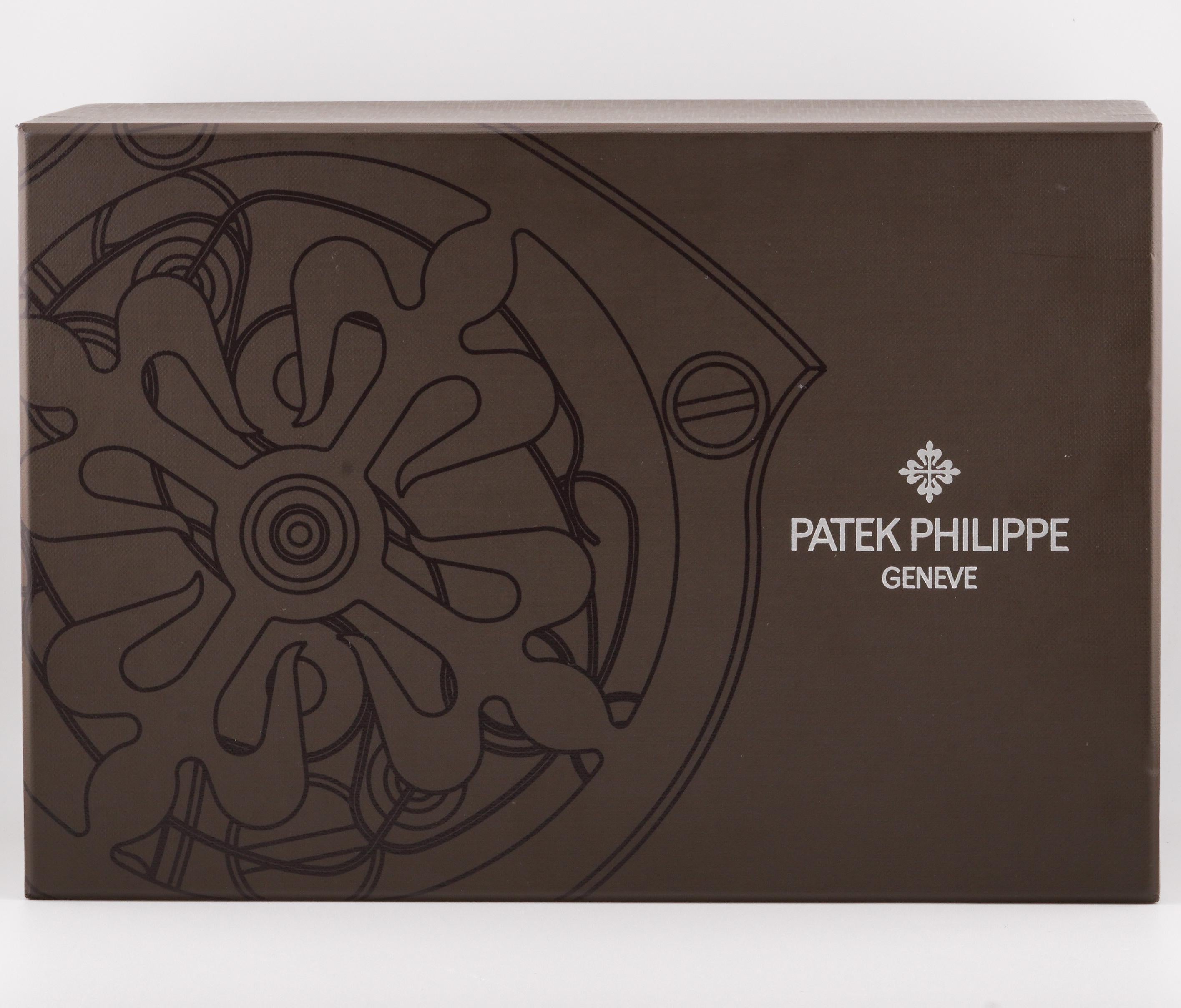 Reloj Patek Philippe 2024 Complications 5905R-010 Calendario Anual c/caja-papeles en venta 7