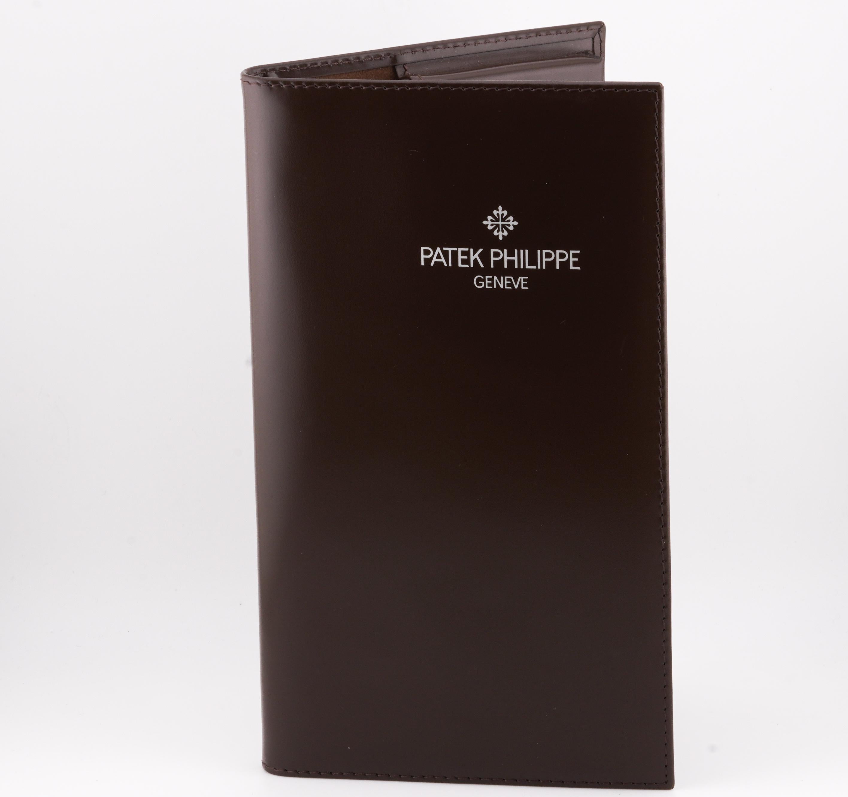 Reloj Patek Philippe 2024 Complications 5905R-010 Calendario Anual c/caja-papeles en venta 11