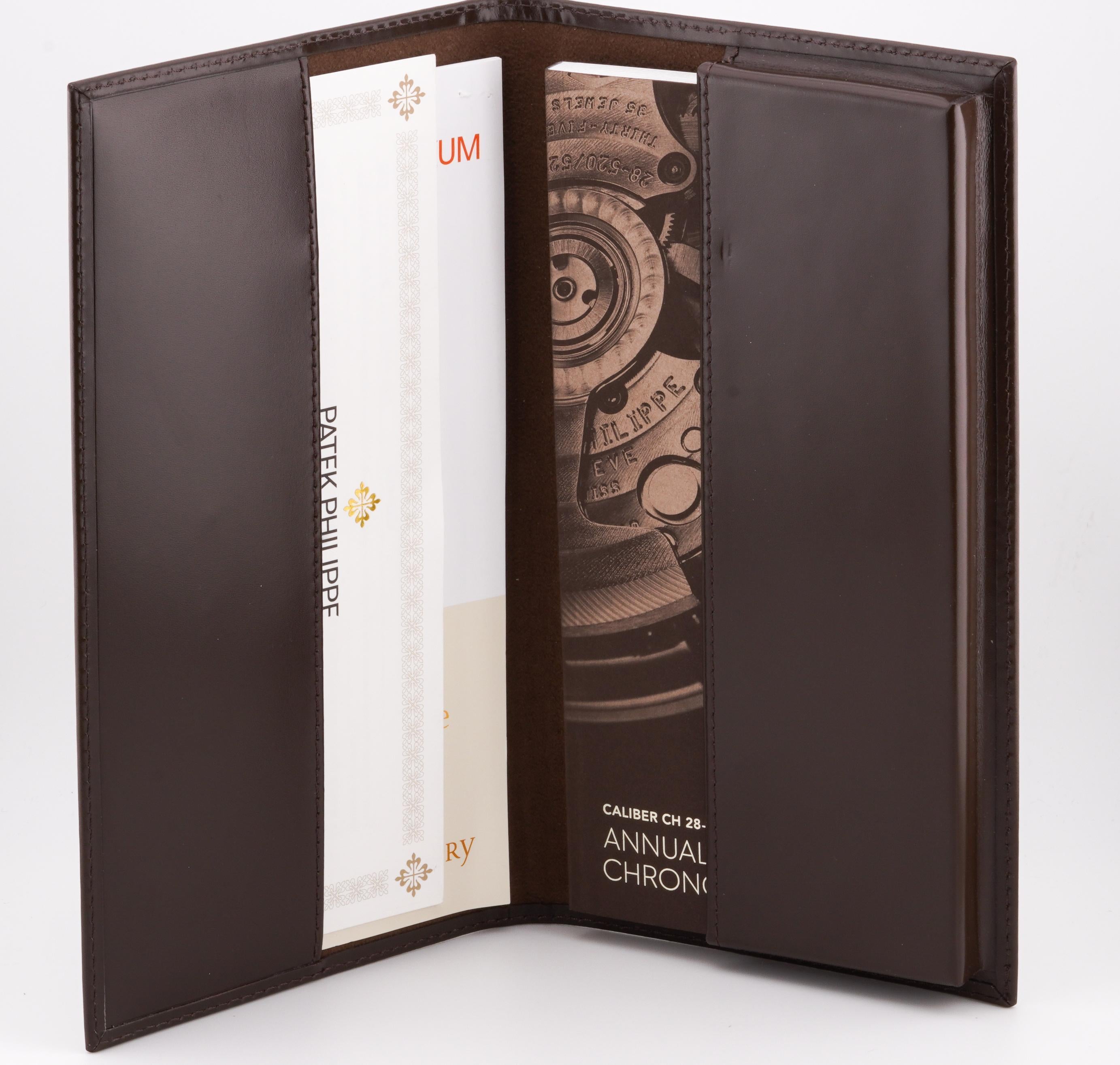 Reloj Patek Philippe 2024 Complications 5905R-010 Calendario Anual c/caja-papeles en venta 12