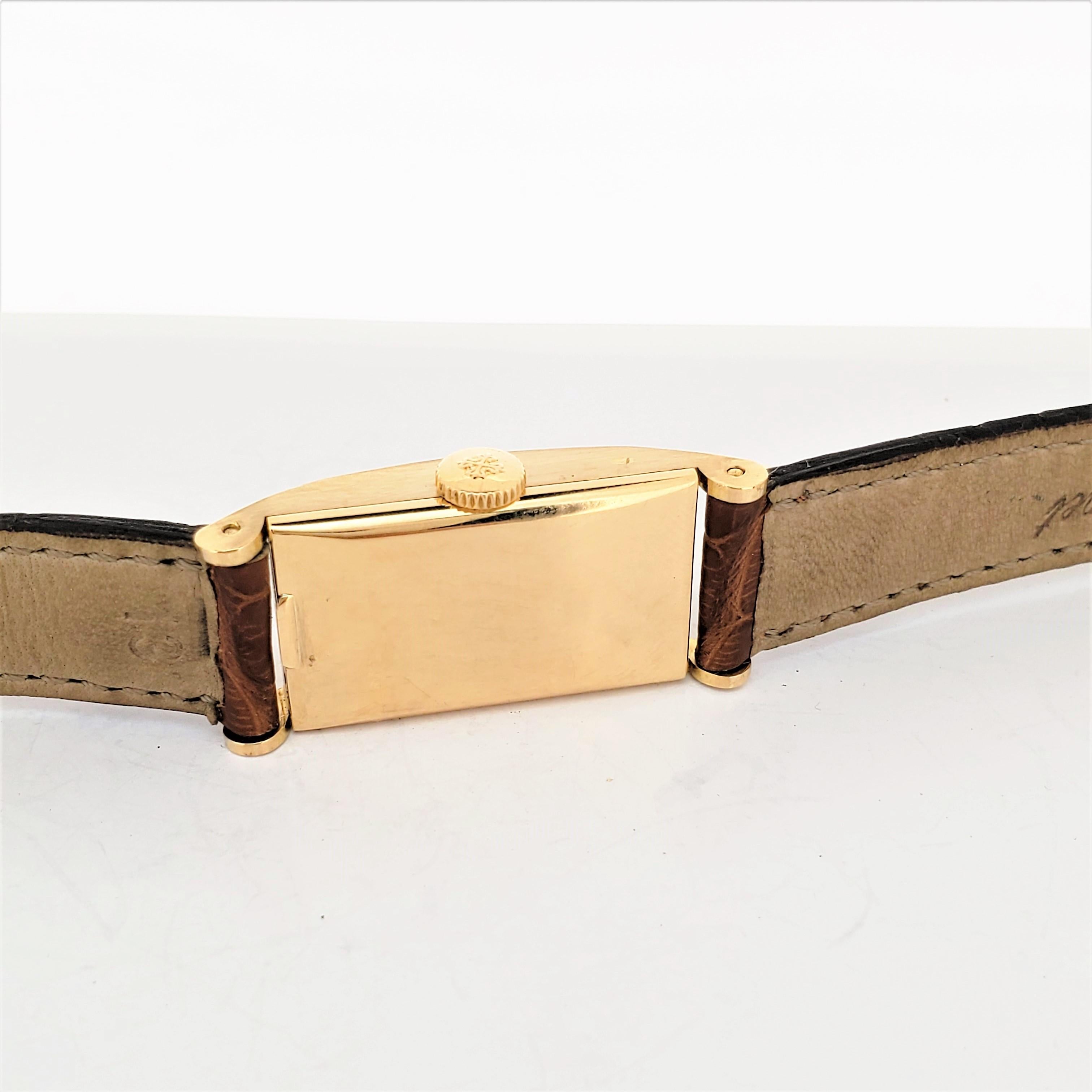 Art déco Patek Philippe 2292/2J Ladies Vintage Tegolino Watch Circa 1969 