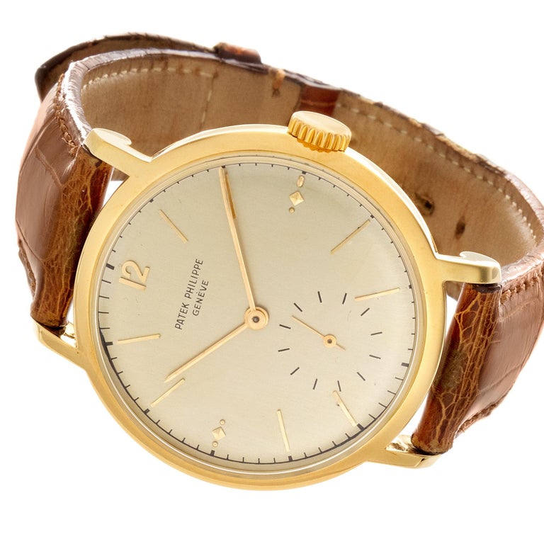 Patek Philippe 565R Vintage Water Resistant Calatrava Rose Gold Watch Circa  1949 For Sale at 1stDibs