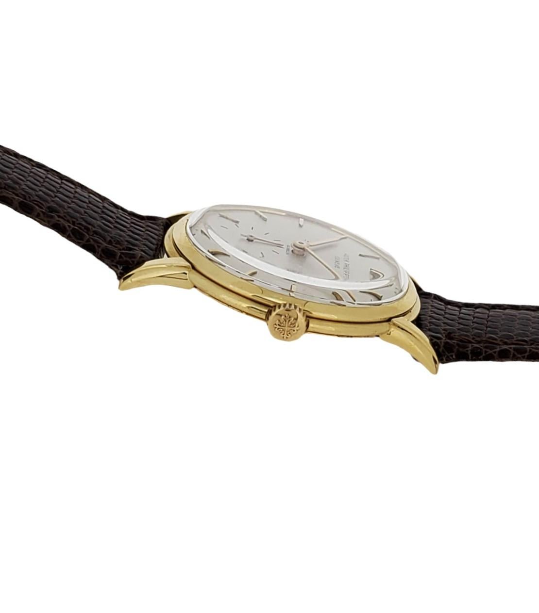 Patek Philippe 2484J 32mm Disco Volante Calatrava Watch, Circa 1957 For Sale 1