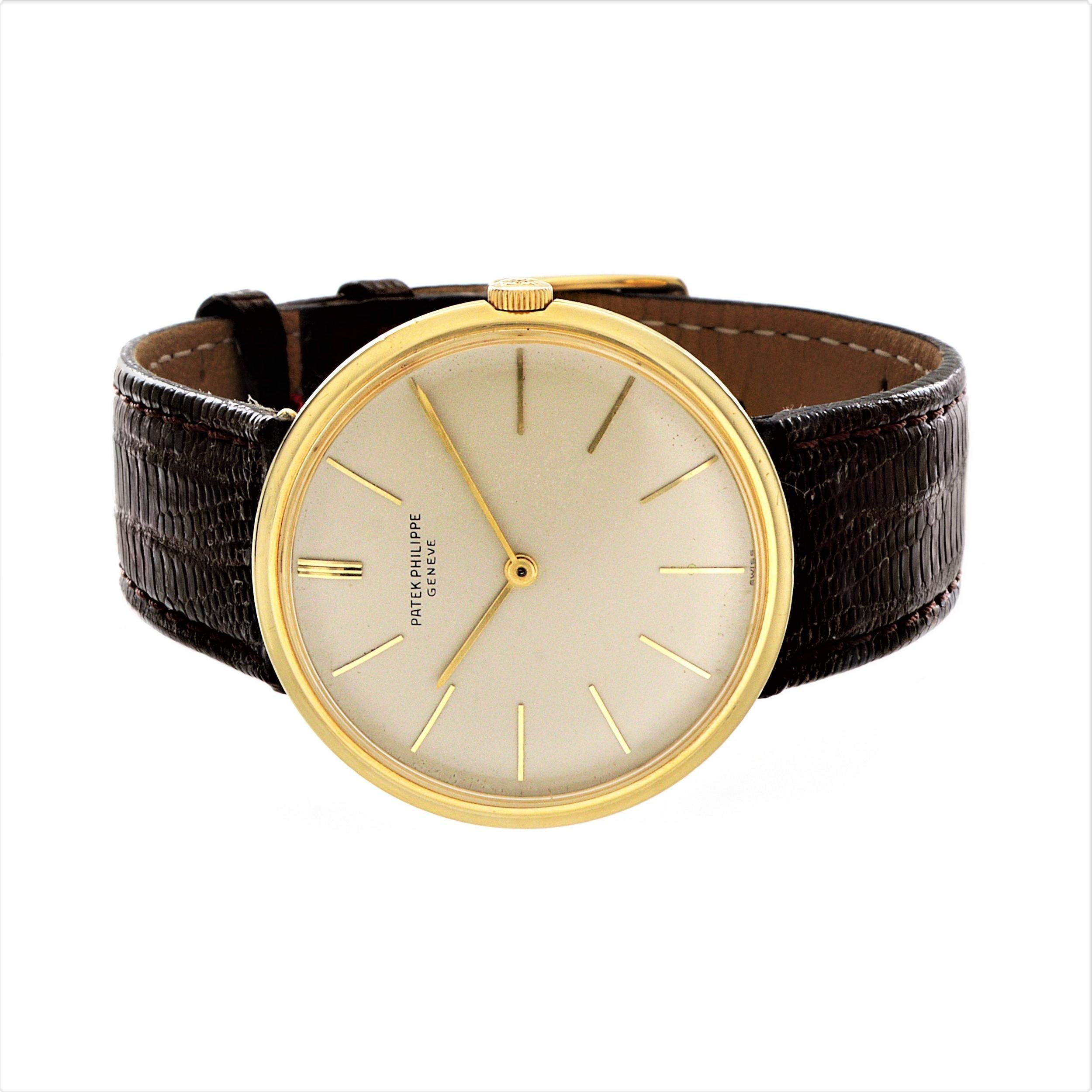 Patek Philippe 2591J Center Lug Calatrava Watch, circa 1962 For Sale 3