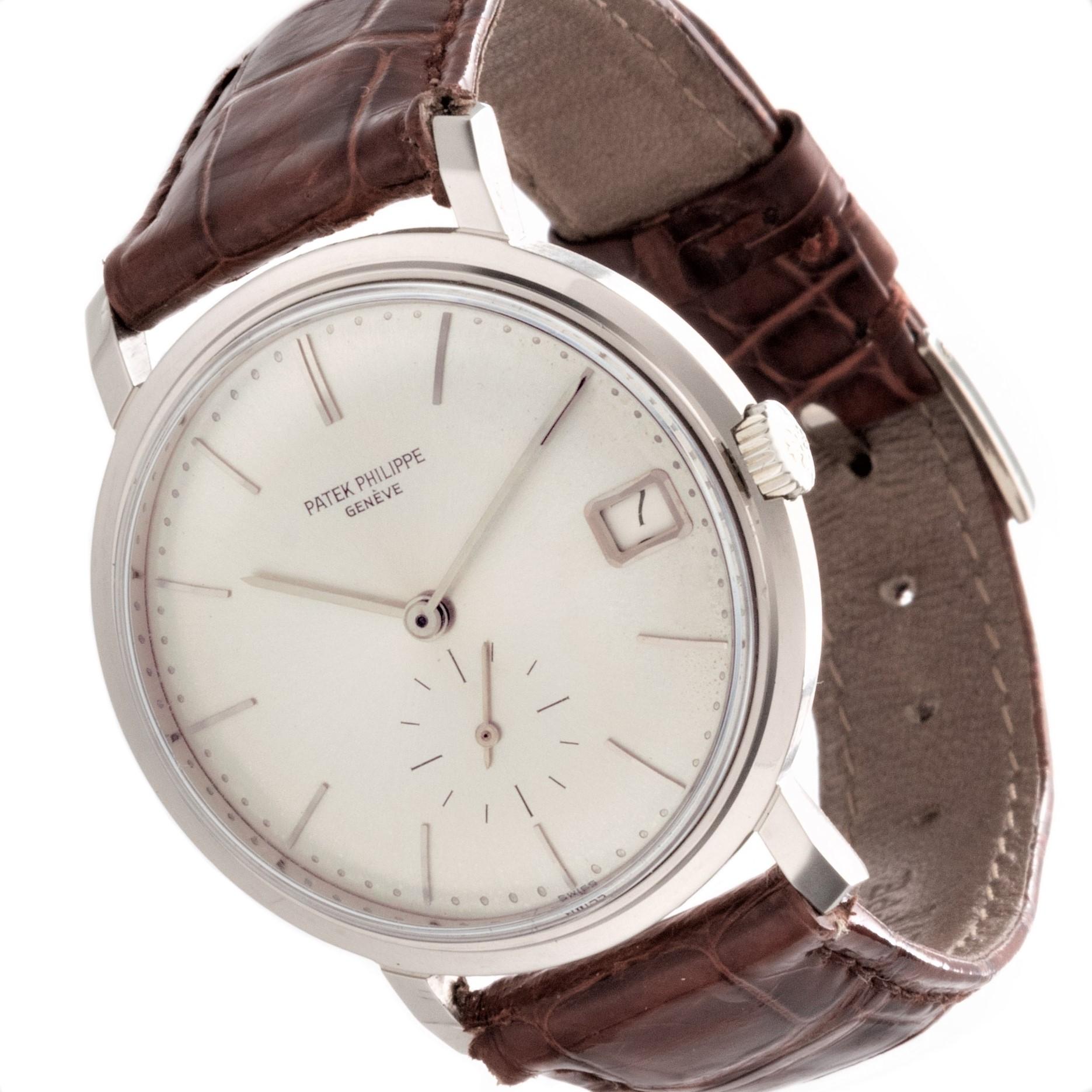 Patek Philippe 3445G Automatic Date Calatrava Watch Circa 1968 In Excellent Condition In Santa Monica, CA