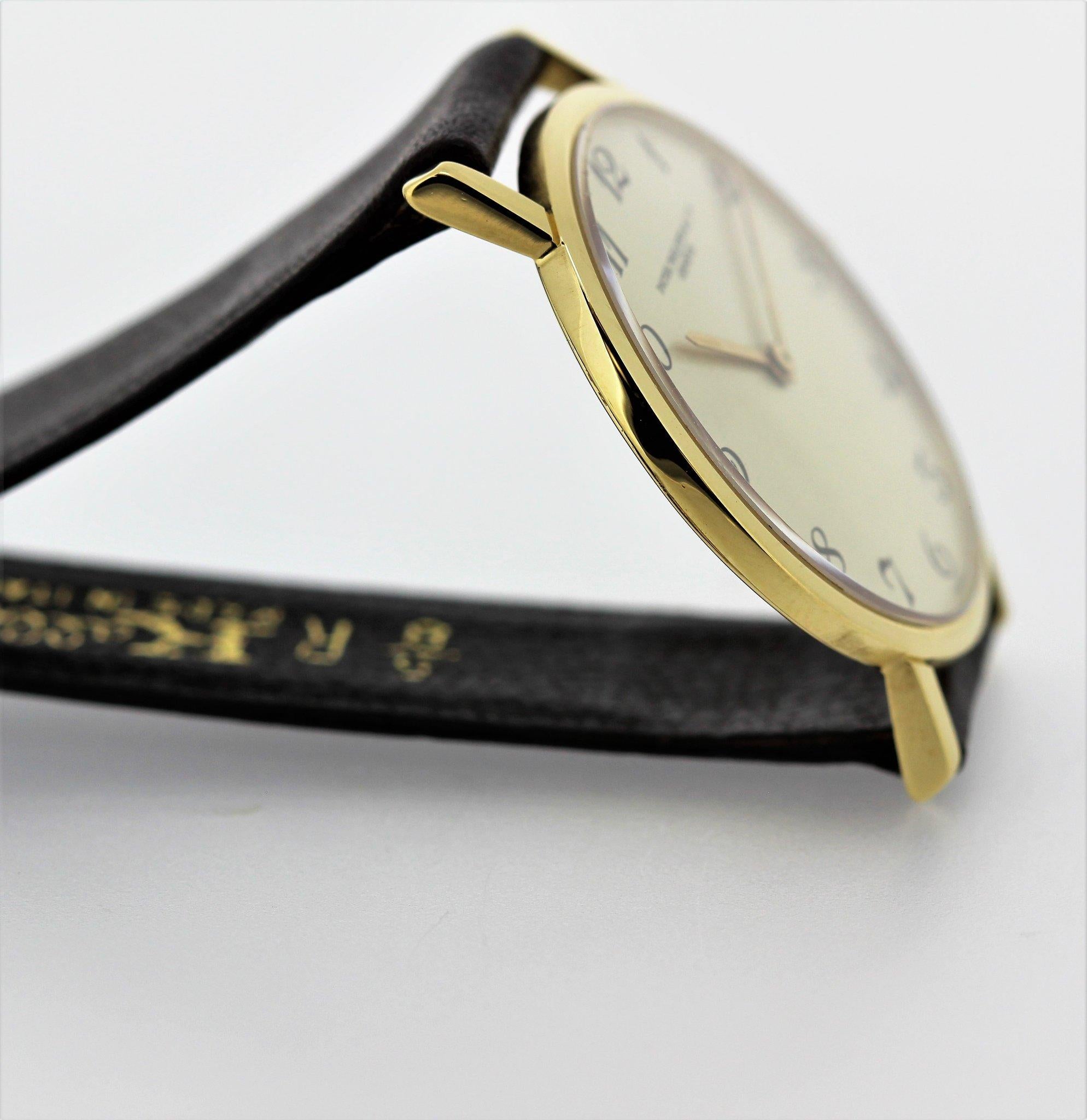 Patek Philippe 3512J Calatrava Extra Thin Watch Circa 1967 In Excellent Condition In Santa Monica, CA