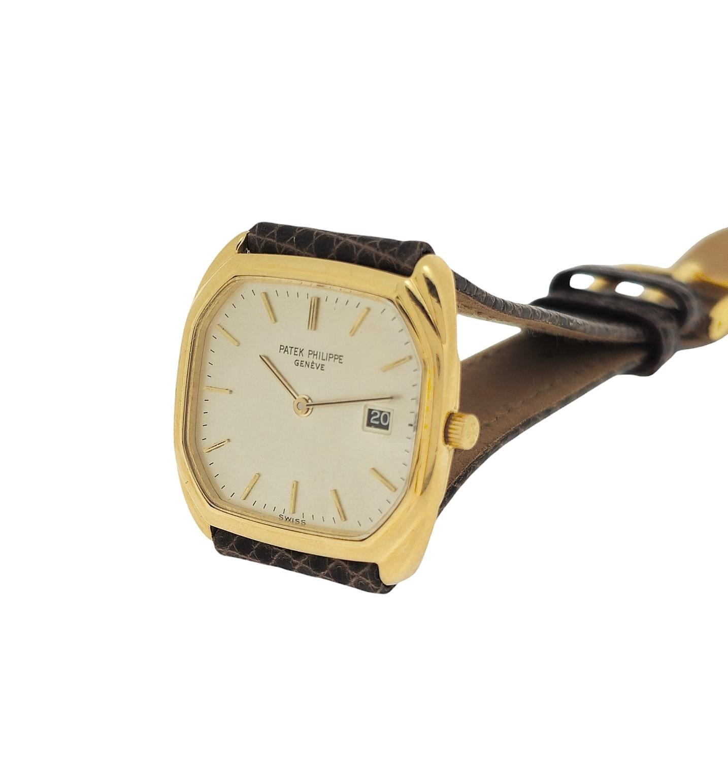 Patek Philippe 3761J Vintage Mid size Unisex Quartz Cushion watch Circa 1980's In Excellent Condition For Sale In Santa Monica, CA