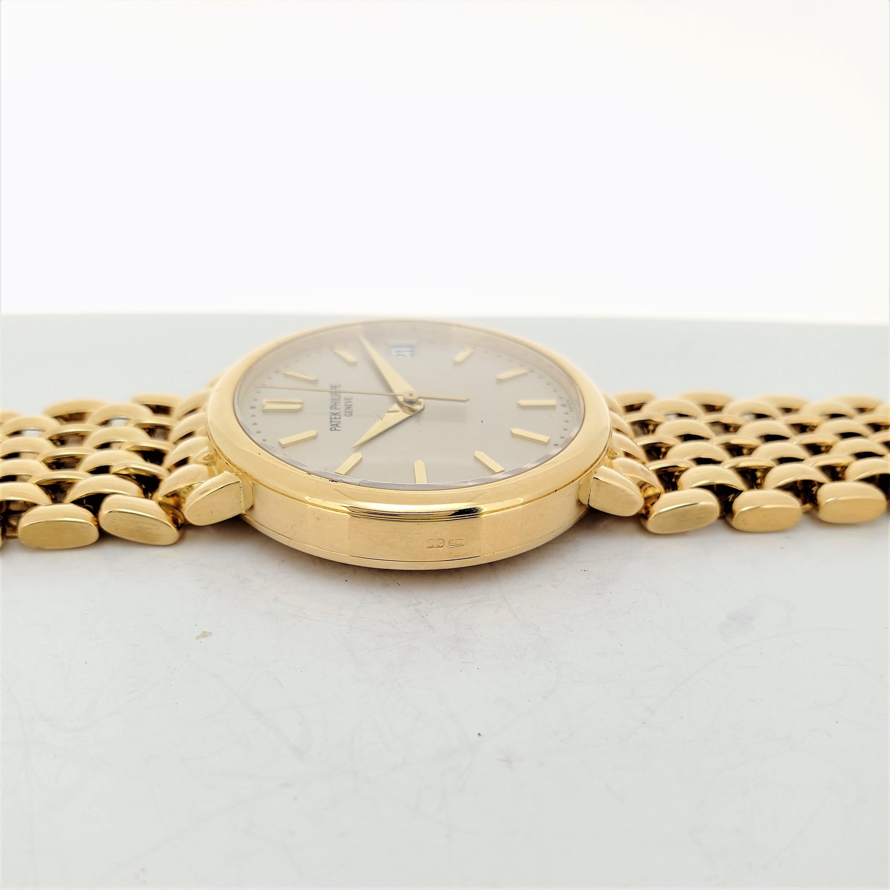 Modern Patek Philippe 3998/1J Automatic Calatrava Bracelet Watch For Sale