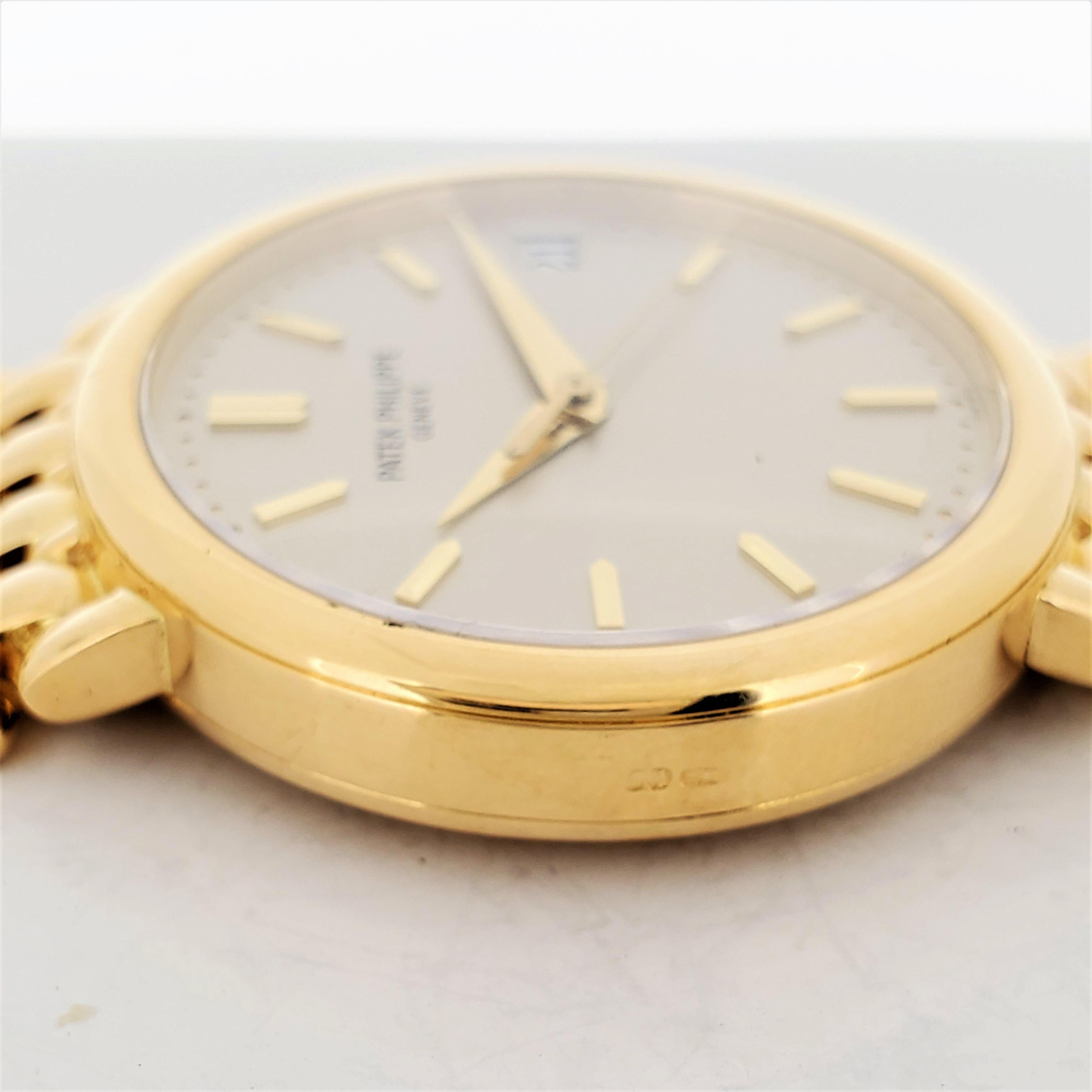 Patek Philippe 3998/1J Automatic Calatrava Bracelet Watch In Excellent Condition For Sale In Santa Monica, CA