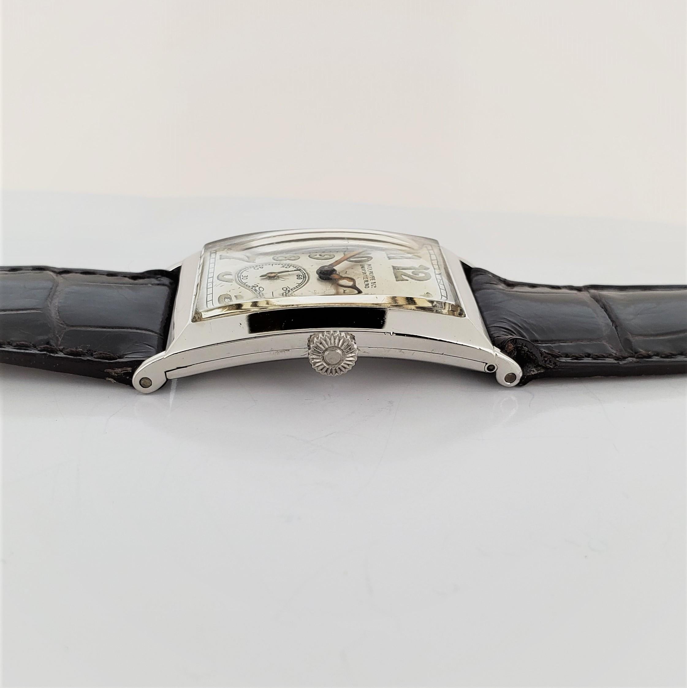 Patek Philippe „42“ Platin-Uhr mit gebogenem Scharnier im Art déco-Stil im Angebot 2