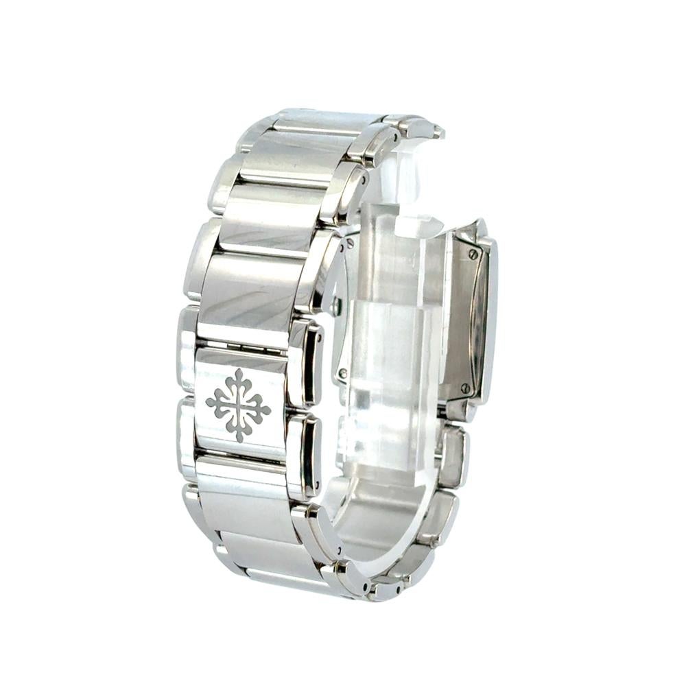 Patek Philippe 4910/10A Twenty-4 Stainless Steel White Dial Diamond Ladies Watch For Sale 3