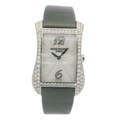 Patek Philippe 4973G Gondolo 18k White Gold Pave Diamond Ladies Watch En stock