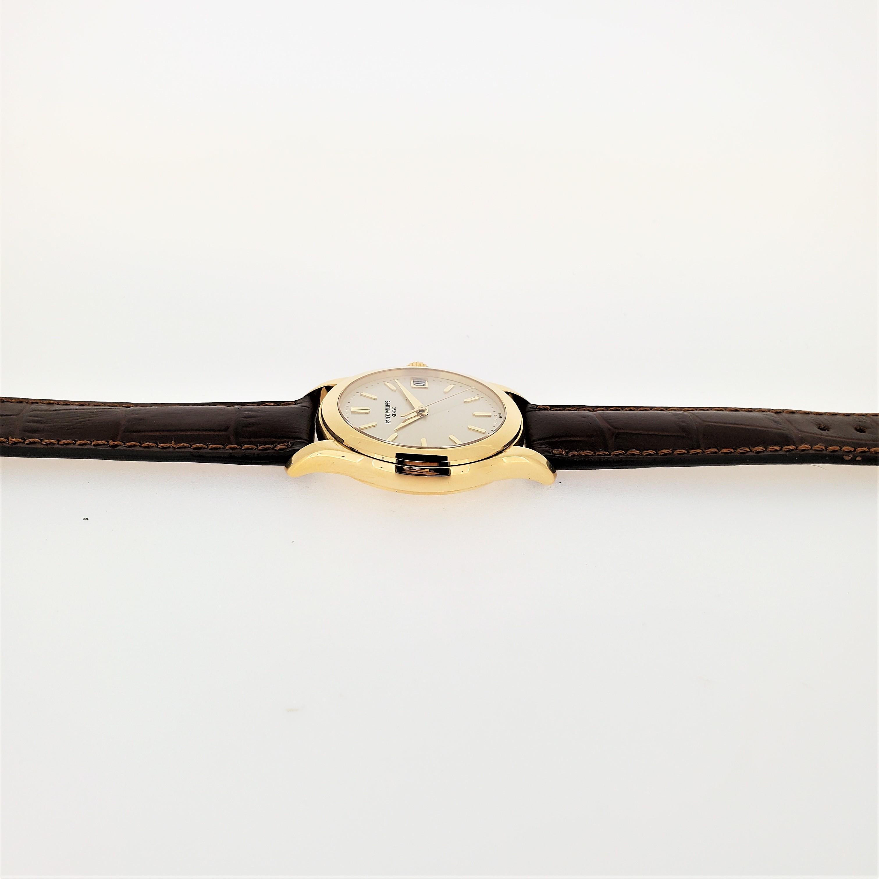 Women's or Men's Patek Philippe 5107J Automatic Calatrava Watch, circa 2003 For Sale
