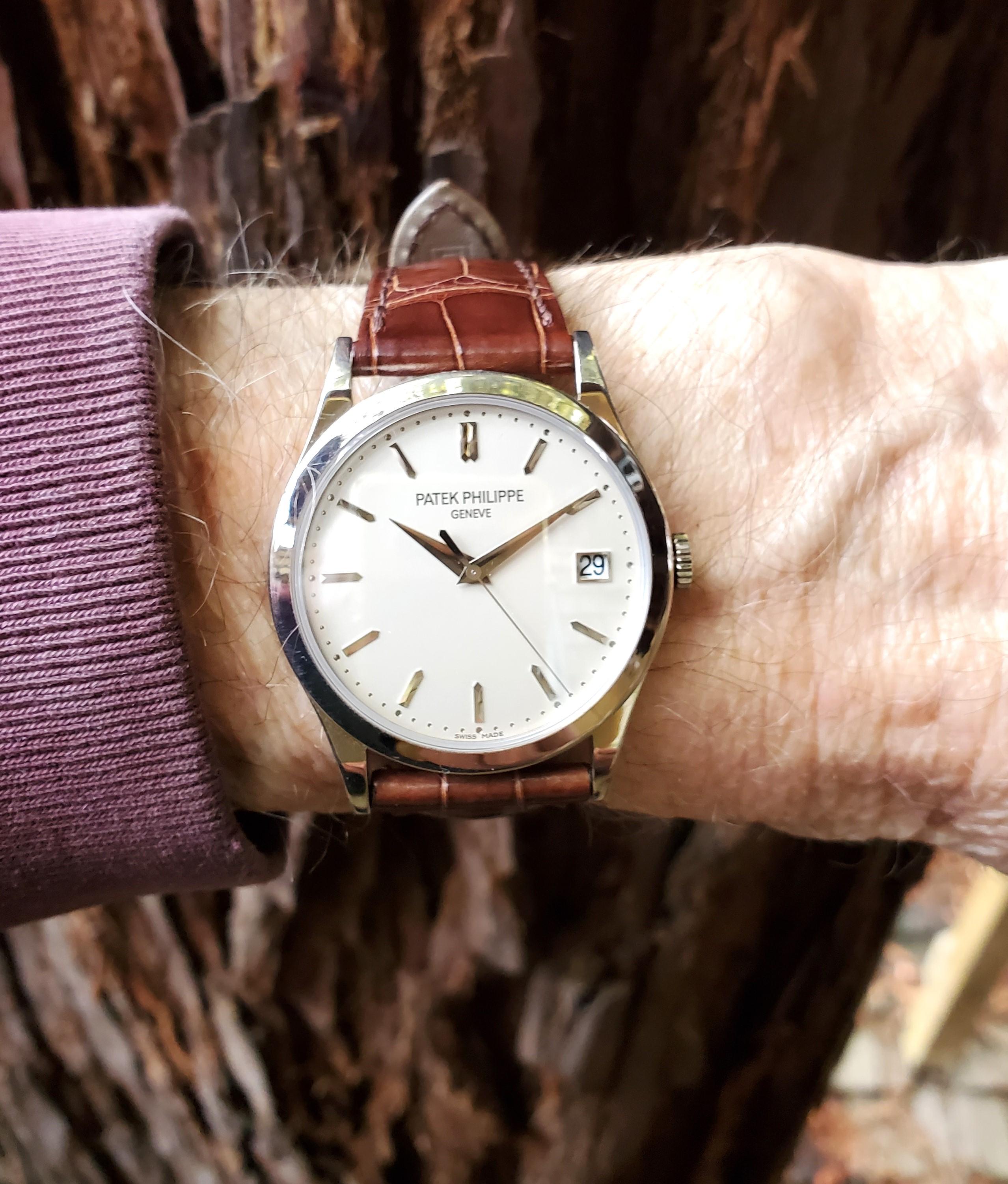 Patek Philippe 5296G-010; Reloj automático Calatrava,  38 mm Circa 2015 6