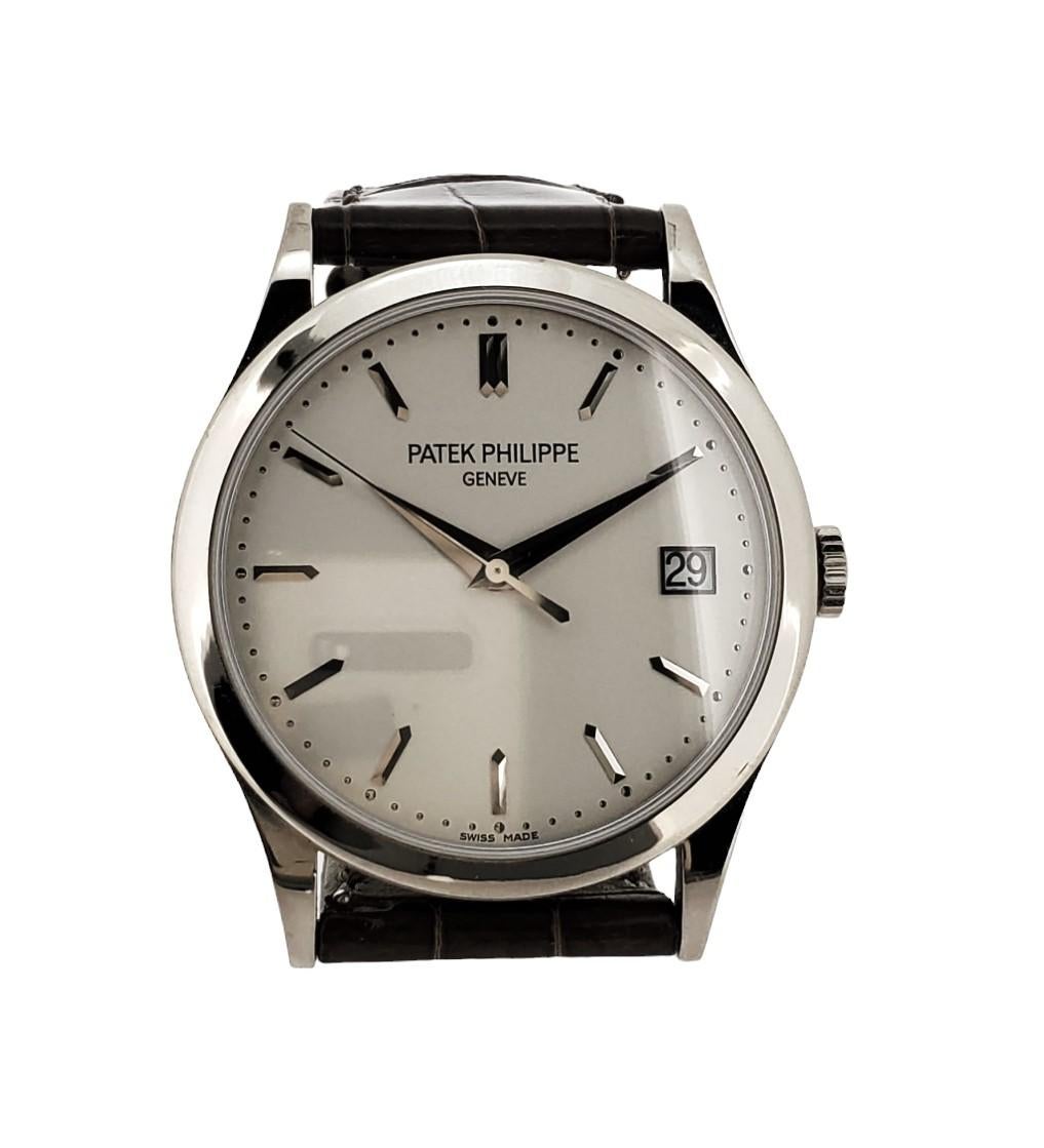 Patek Philippe 5296G-010; Automatic Calatrava watch,  38mm Circa 2015 For Sale 1