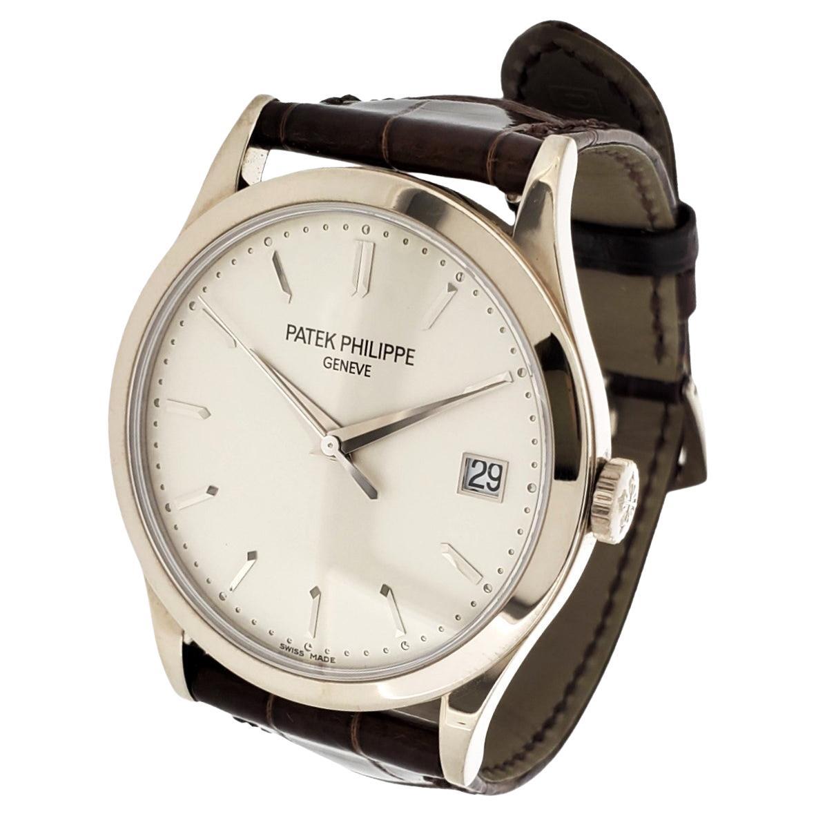 Patek Philippe 5296G-010; Automatic Calatrava watch,  38mm Circa 2015 For Sale