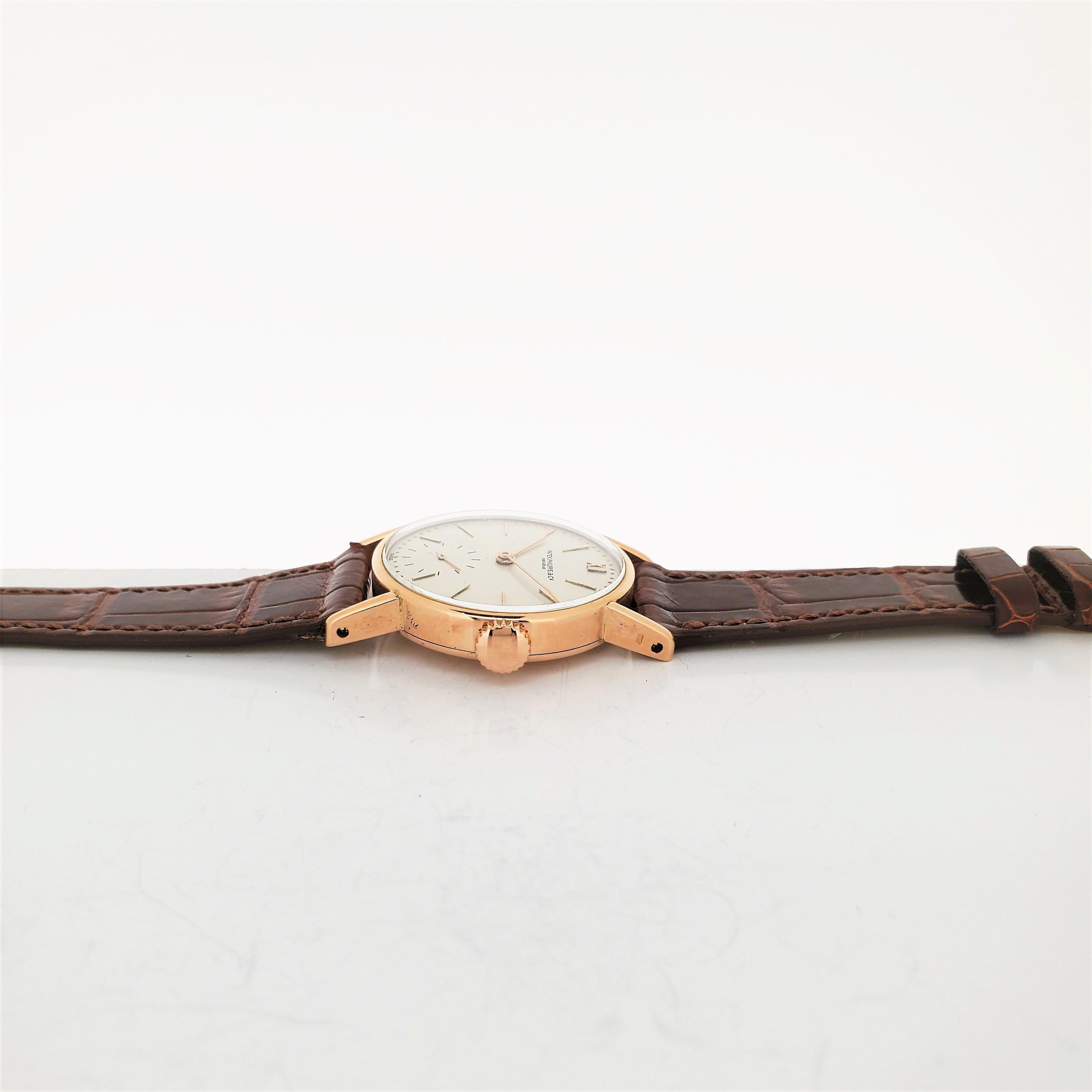 Patek Philippe 534R Rose Gold Early Vintage Calatrava Watch, Circa 1941 In Excellent Condition In Santa Monica, CA